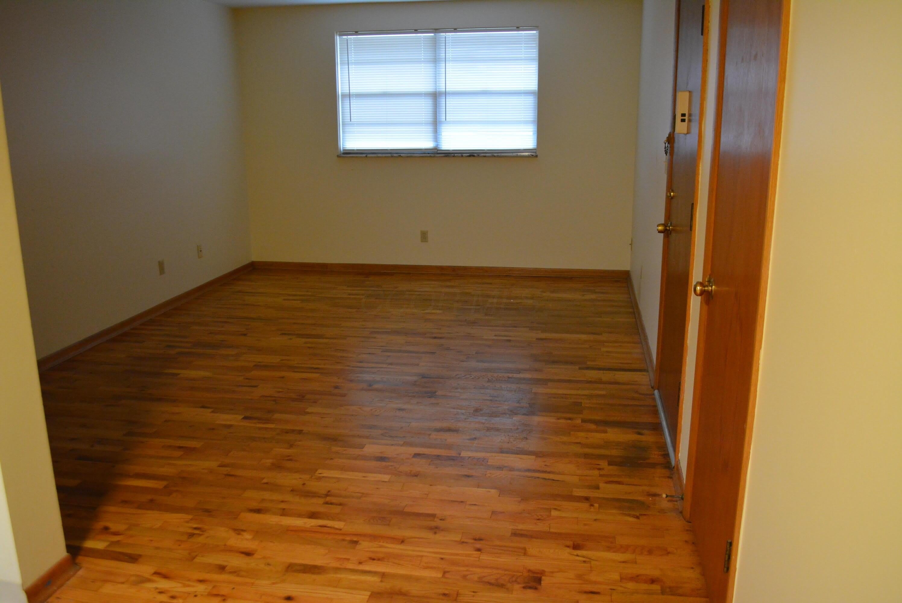 1533 Elmwood Avenue – photo 2