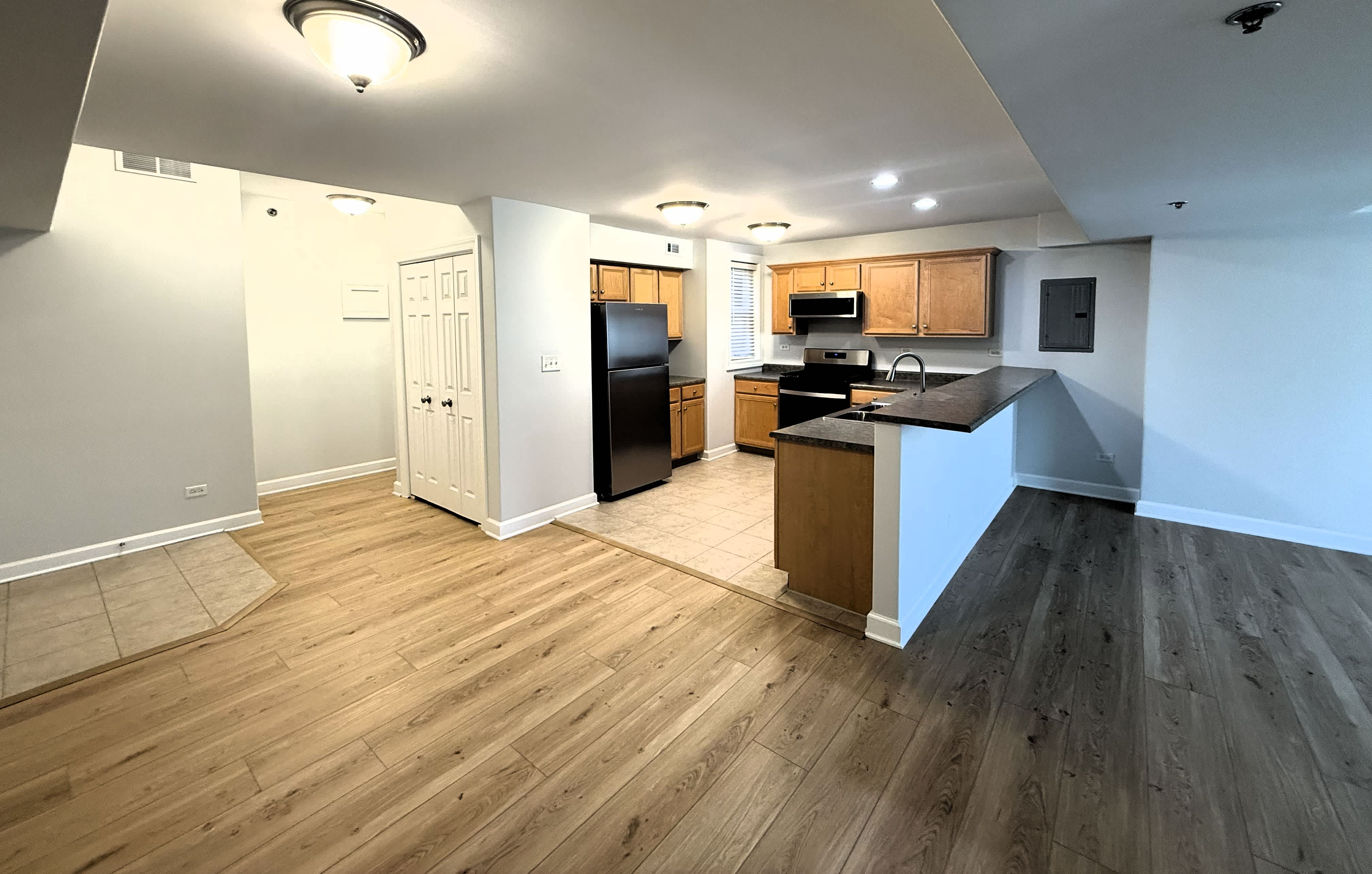 206 West Main Street – photo 3