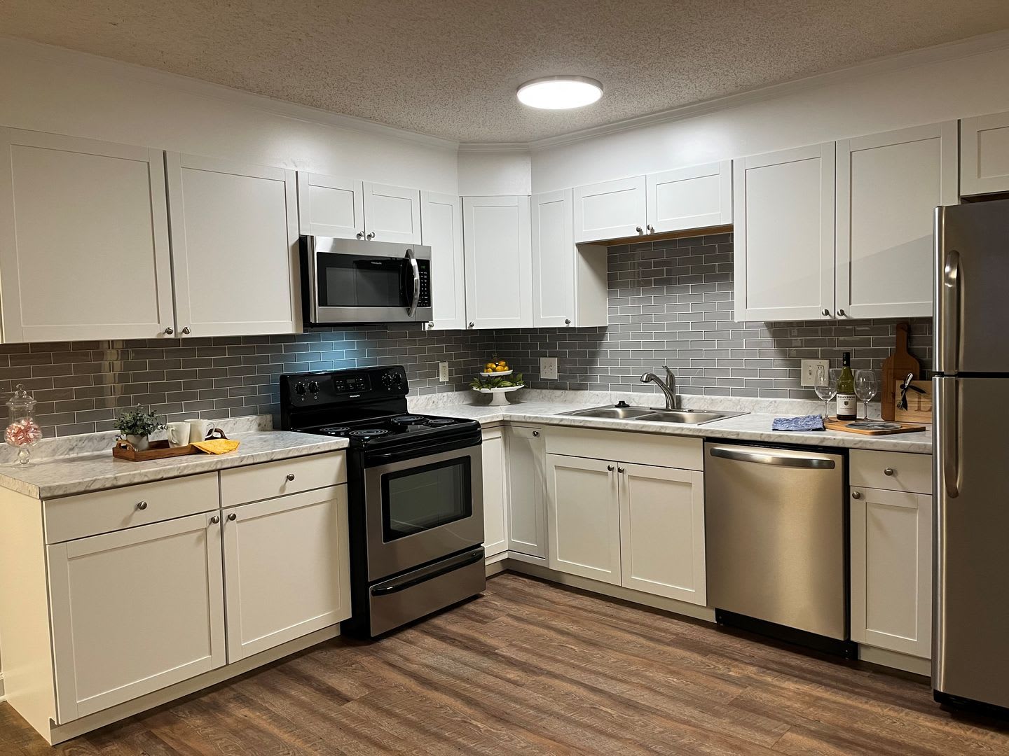 Welcome Home Available Late July Ransom Street One Bedroom – photo 3