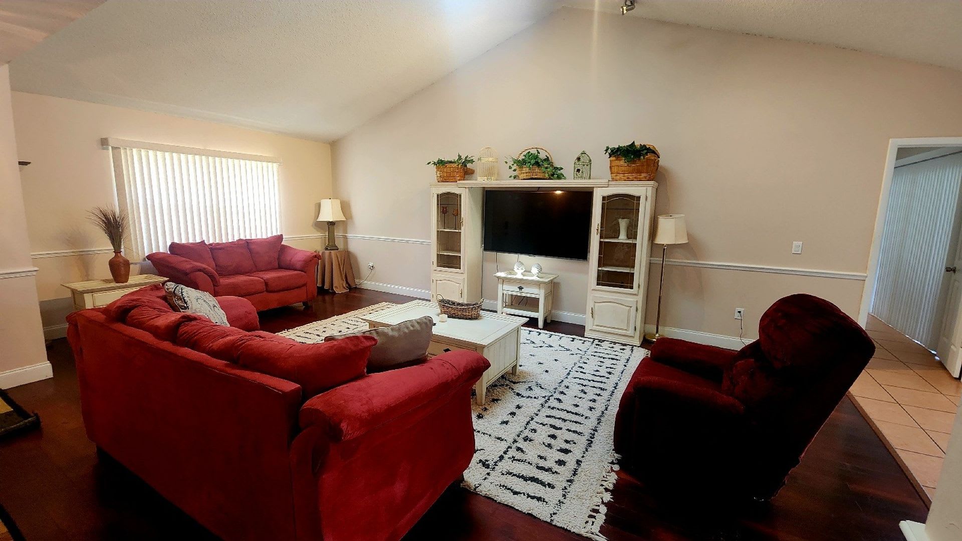 The Woodlands of Palm Coast- FURNISHED- 4 Bedroom 2 Bath- Long Term – photo 4
