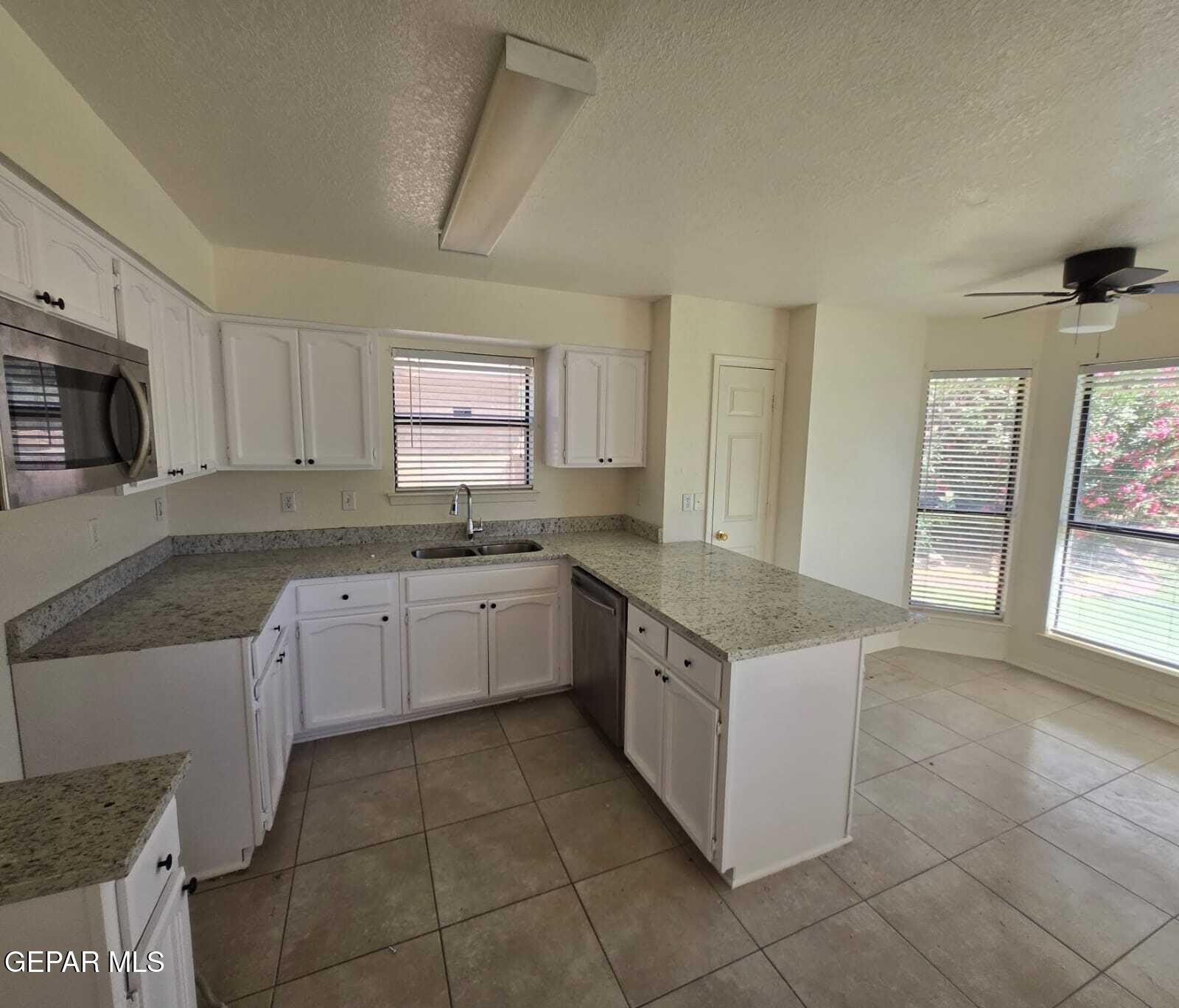 11920 Pueblo Del Rio Way – photo 5