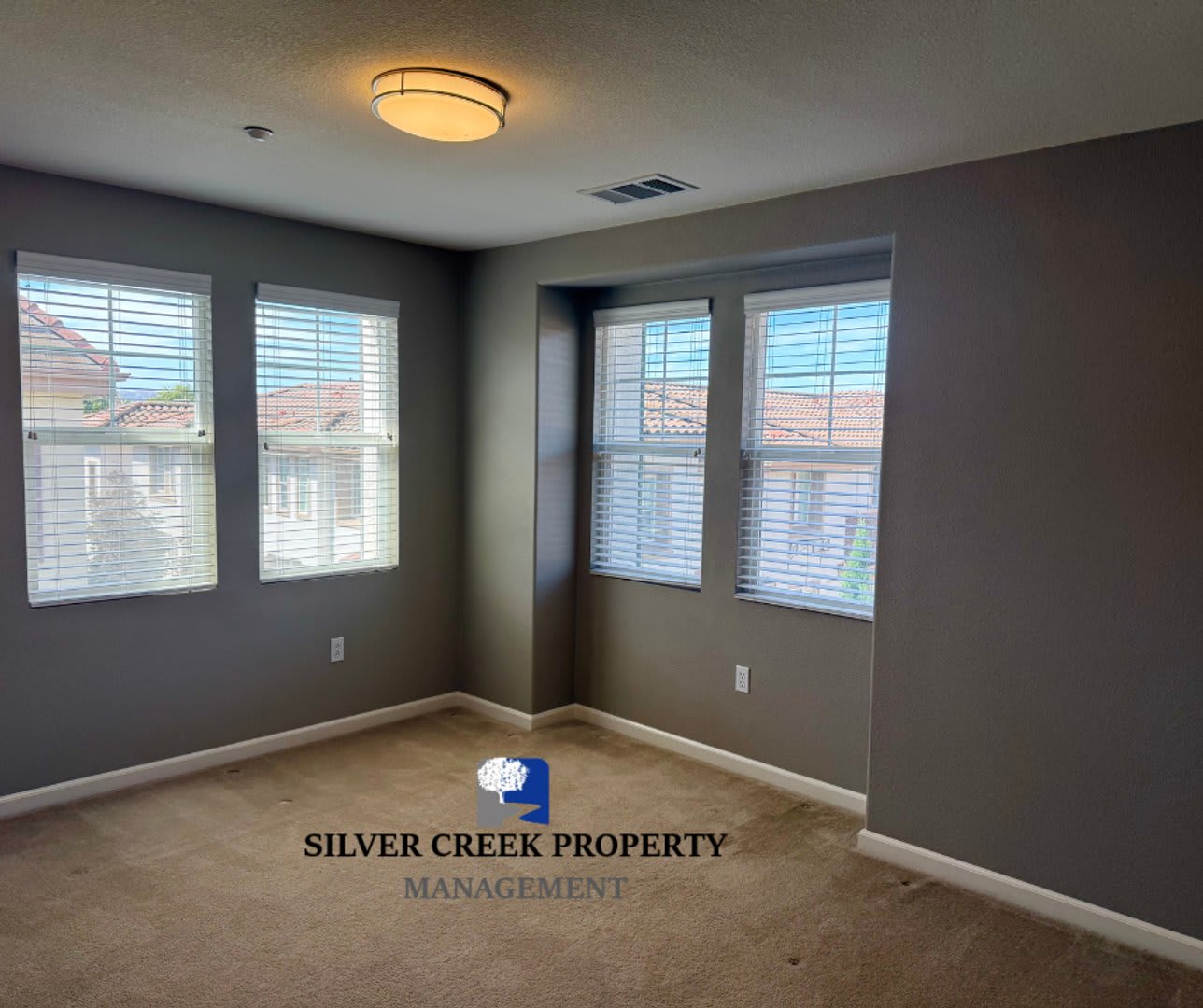 Beautiful 2-Bedroom Townhome with Downstairs Suite & Loft/Nursery/Office in Livermore – photo 4