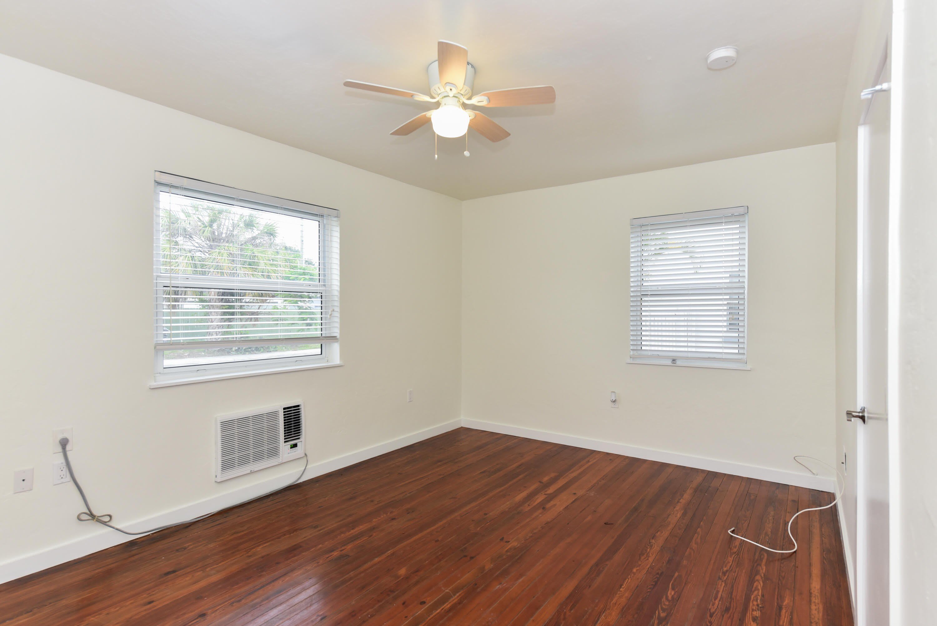 717 2nd Ave S – photo 4