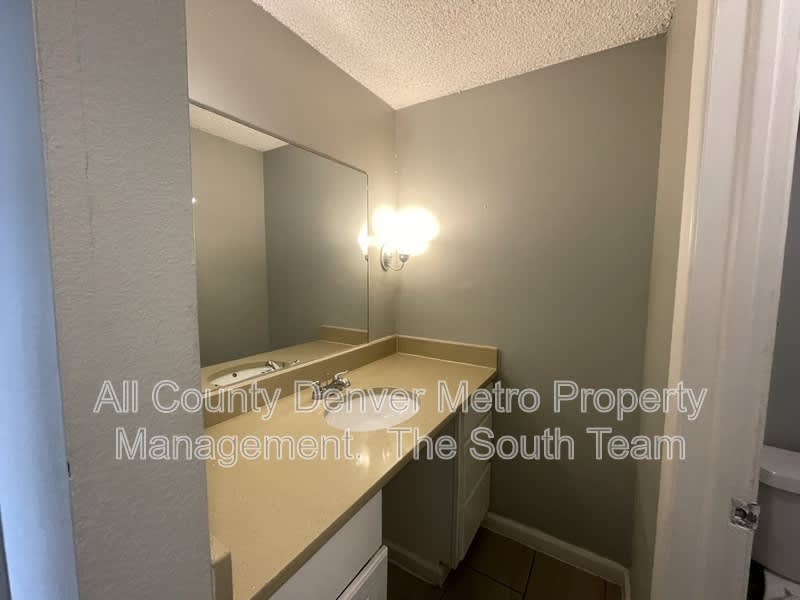 1676 Hanover St – photo 5