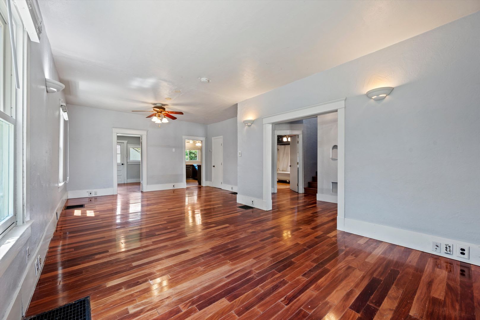 Perfect 4bd located in the Heart of Englewood – photo 5