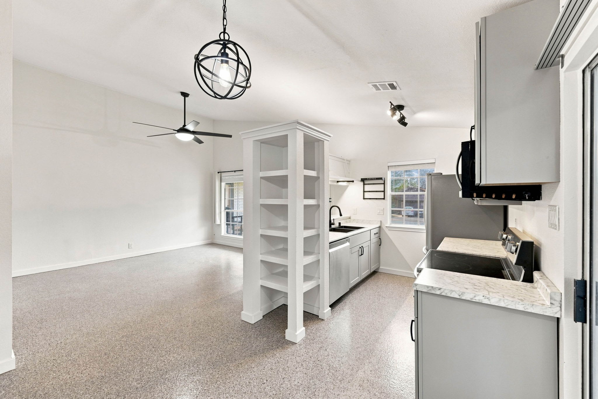 12225 Ridge Crown St – photo 5