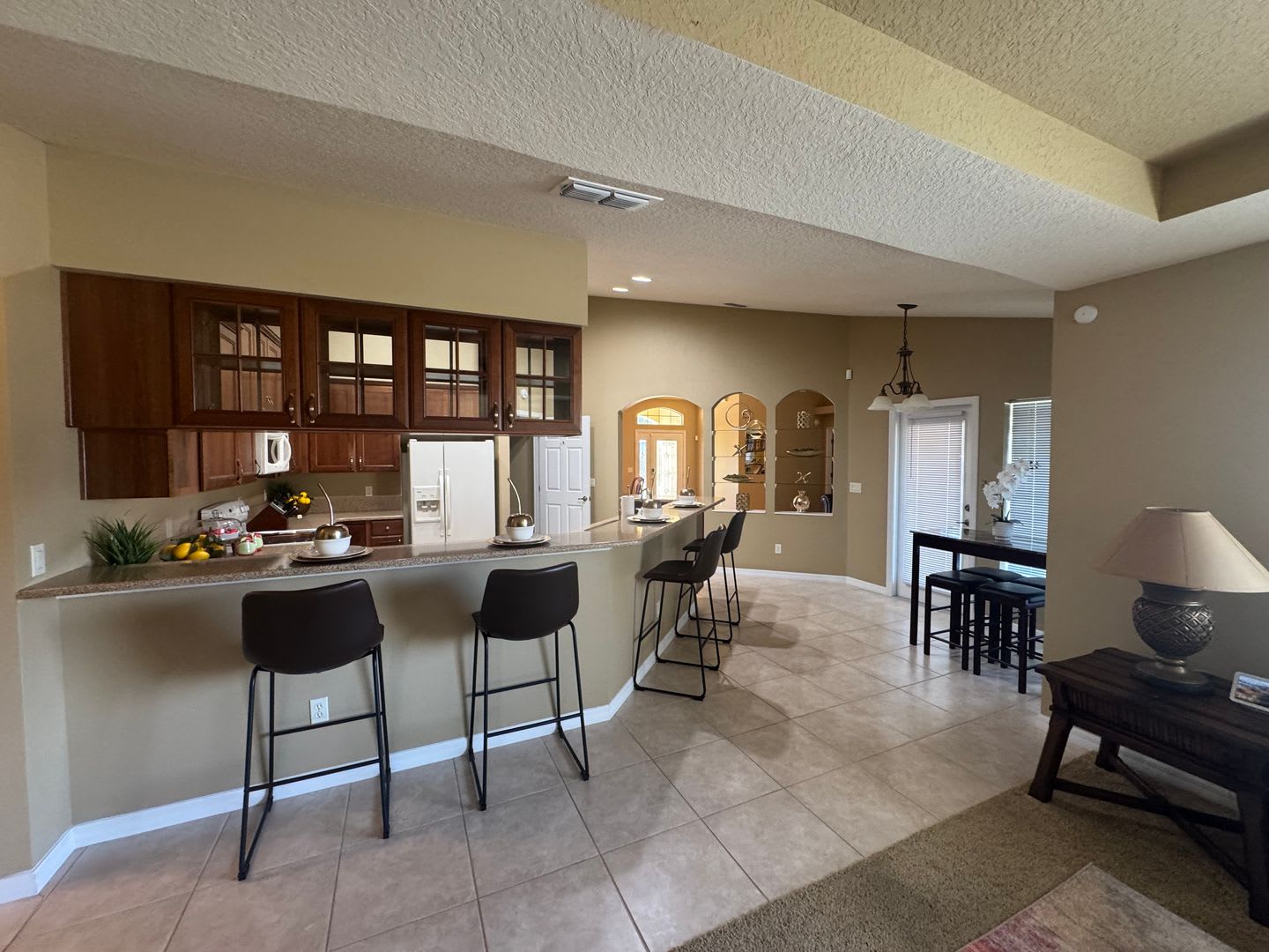 Fully Furnished Executive Home In Desirable SW Neighbohood – photo 5