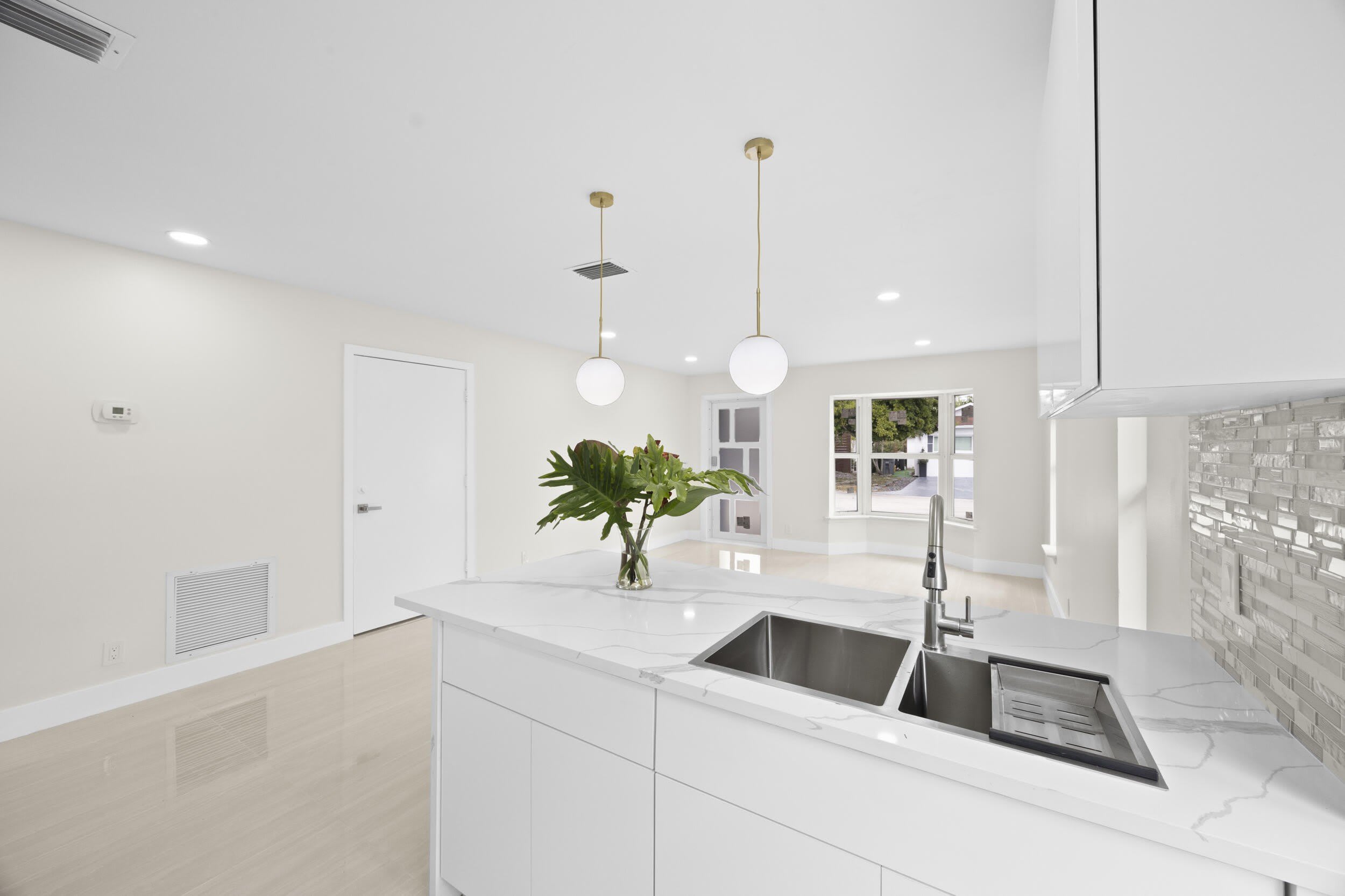 5664 BOYNTON Crescent – photo 5