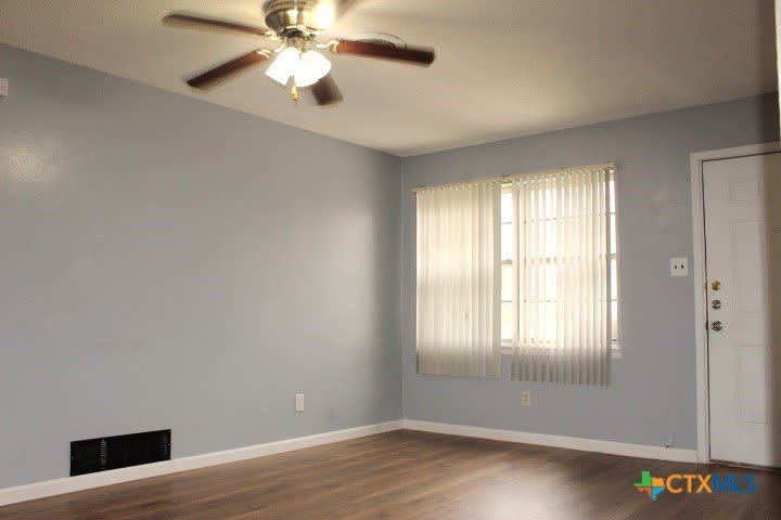 409 Short Avenue – photo 2