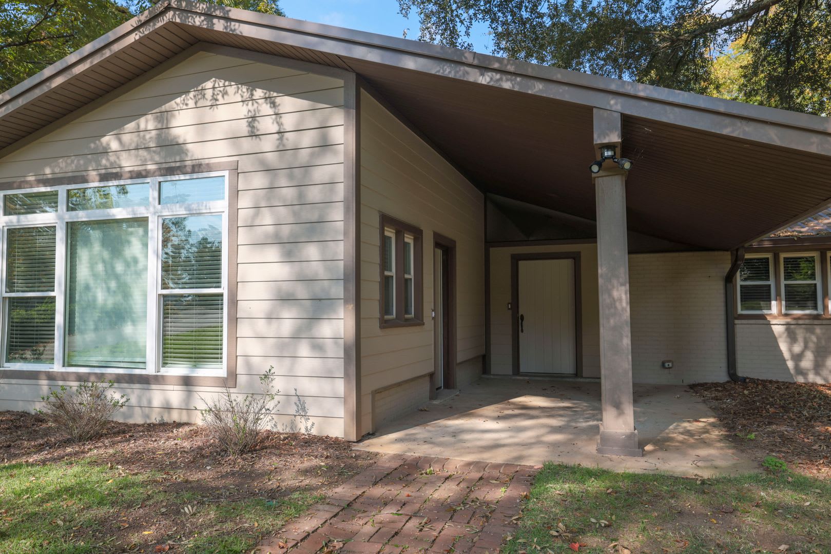 Charming 3 Bedroom With New Renovations In Clemson Sc – photo 2