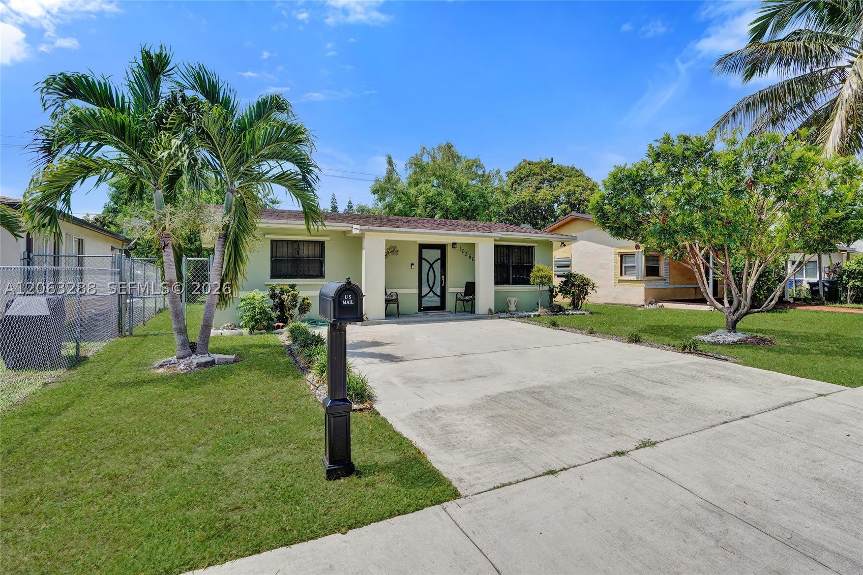 10366 SW 172nd St – photo 2