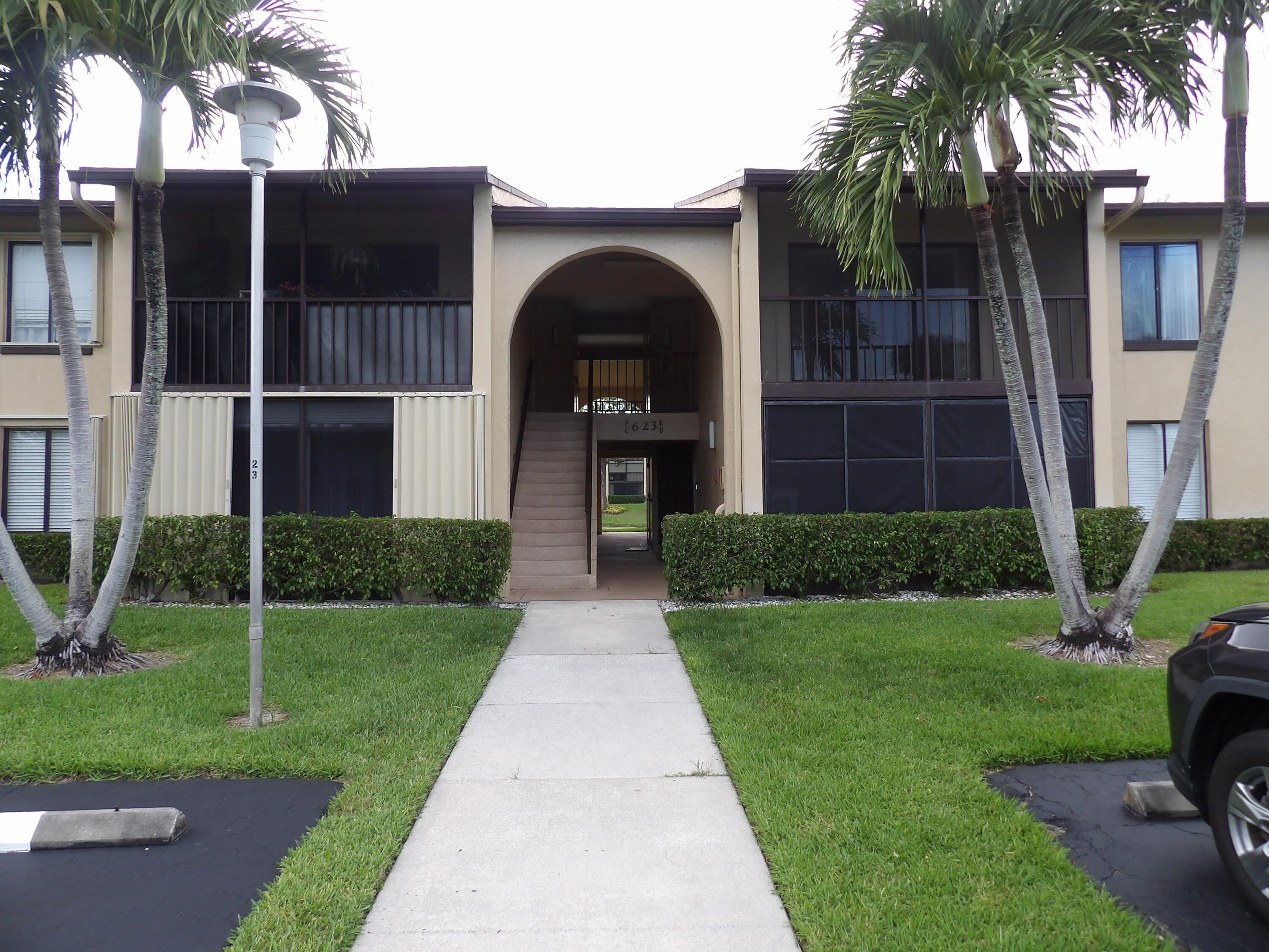 623 Sea Pine Way – photo 2