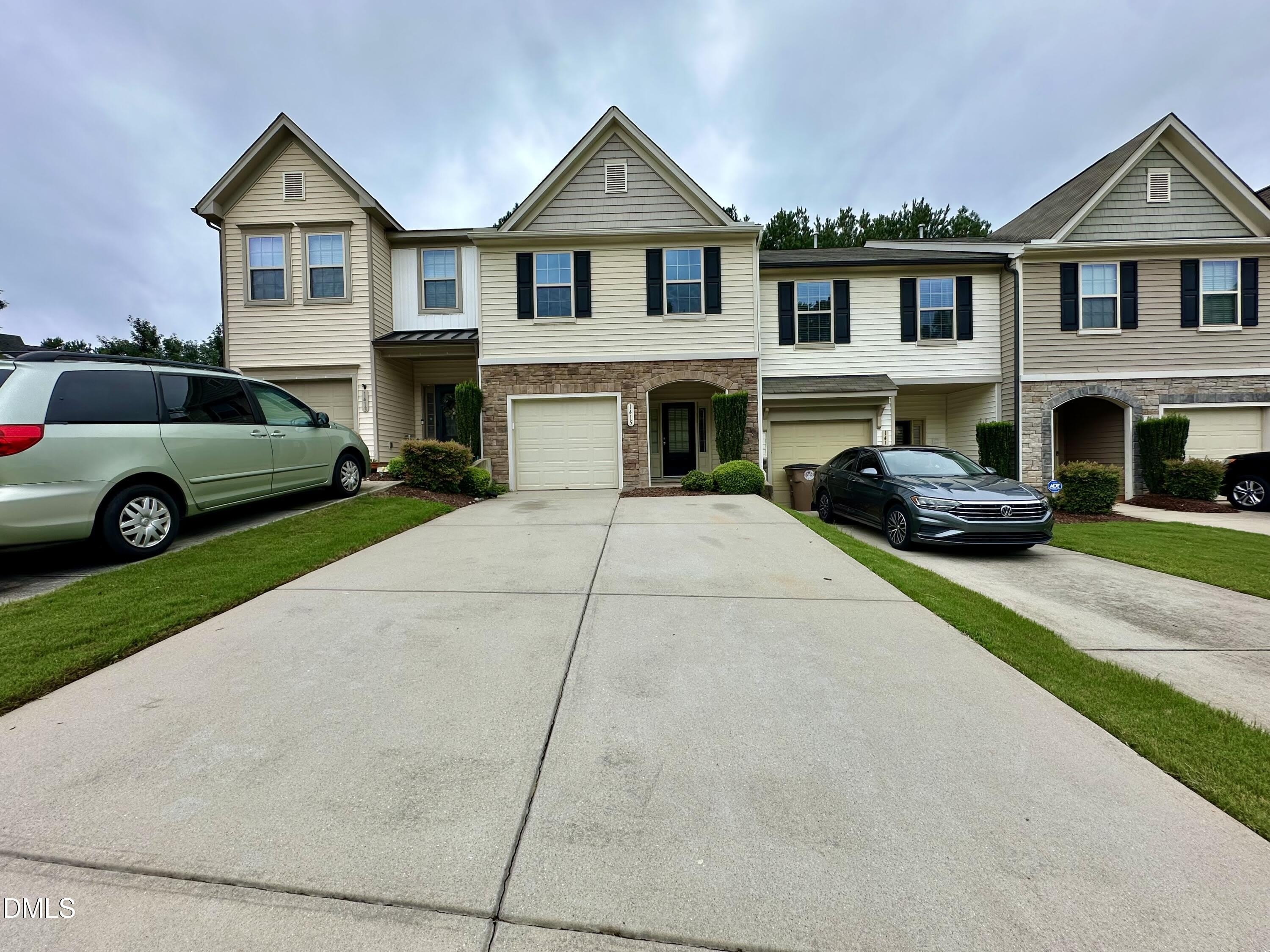 1415 Montonia Street – photo 2