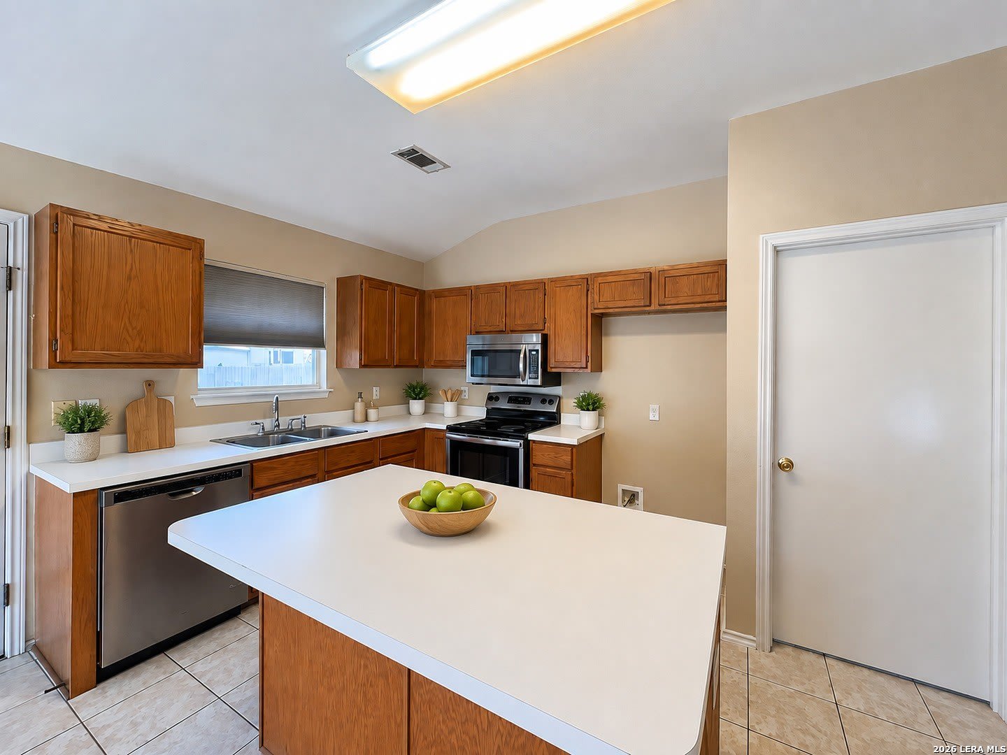 7306 Kingsland – photo 4