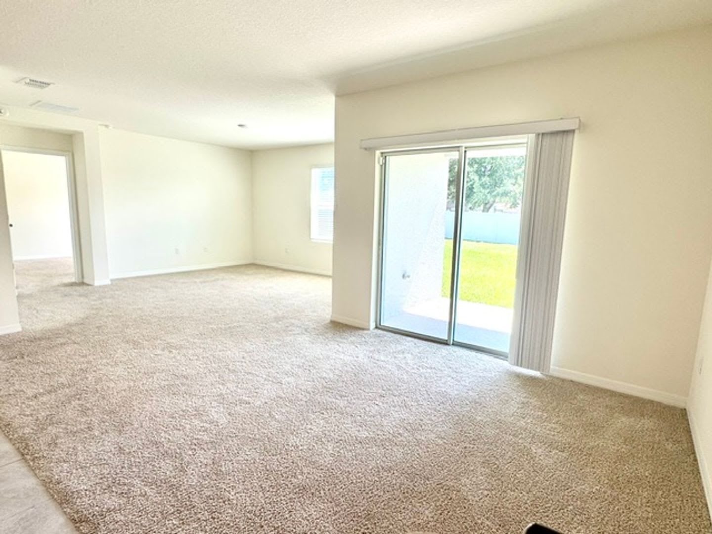 4 Bedroom 2 Bathroom House For Rent In Kissimmee – photo 4