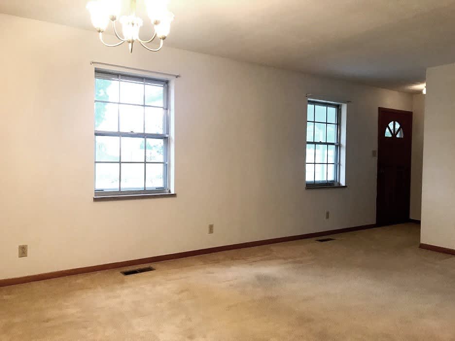 One Level Home in Oak Ridge – photo 5