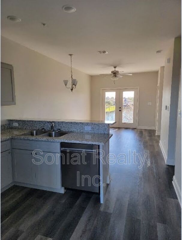 4504 Pontchartrain Drive – photo 3