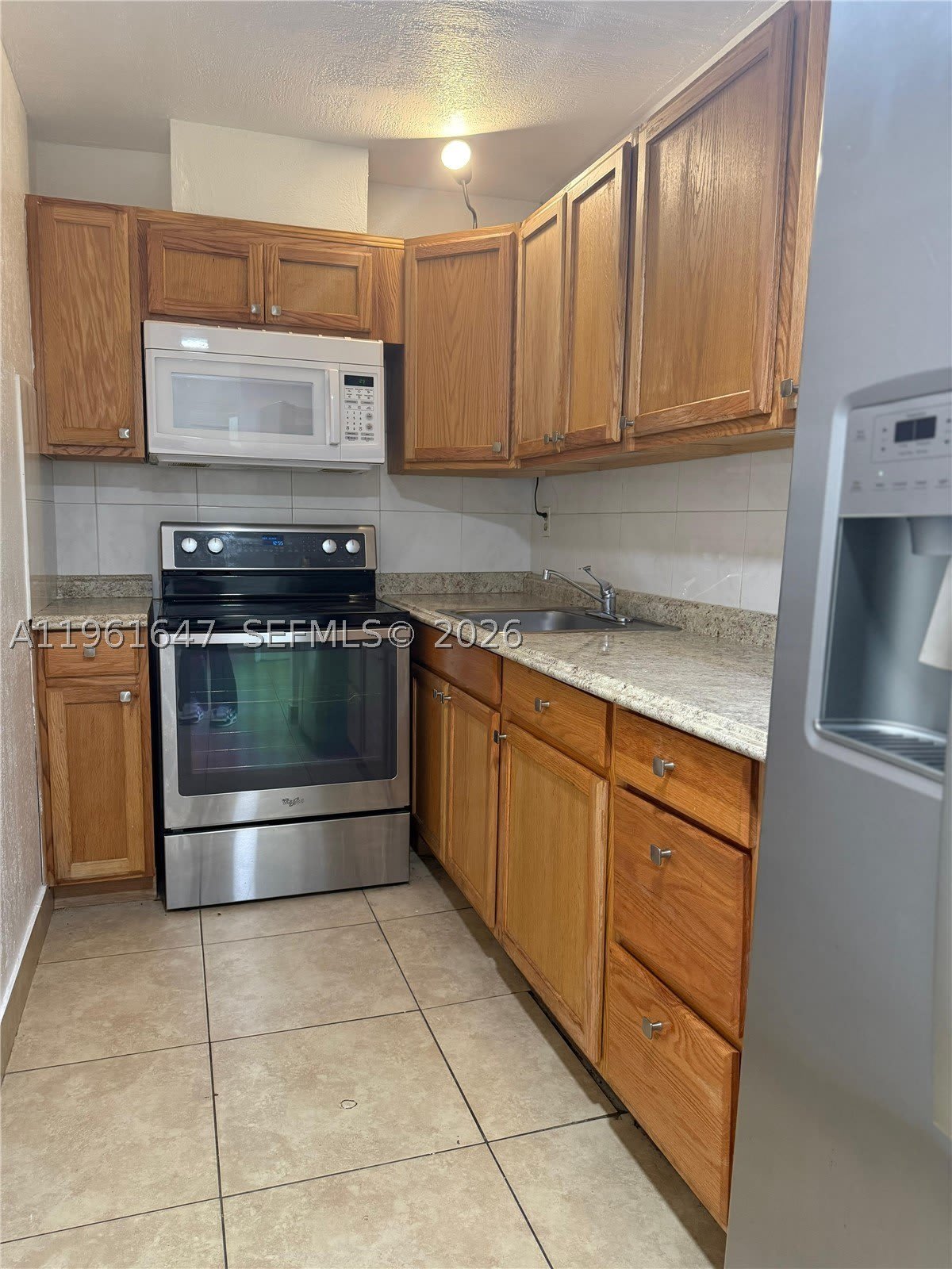 4805 NW 7th St – photo 4