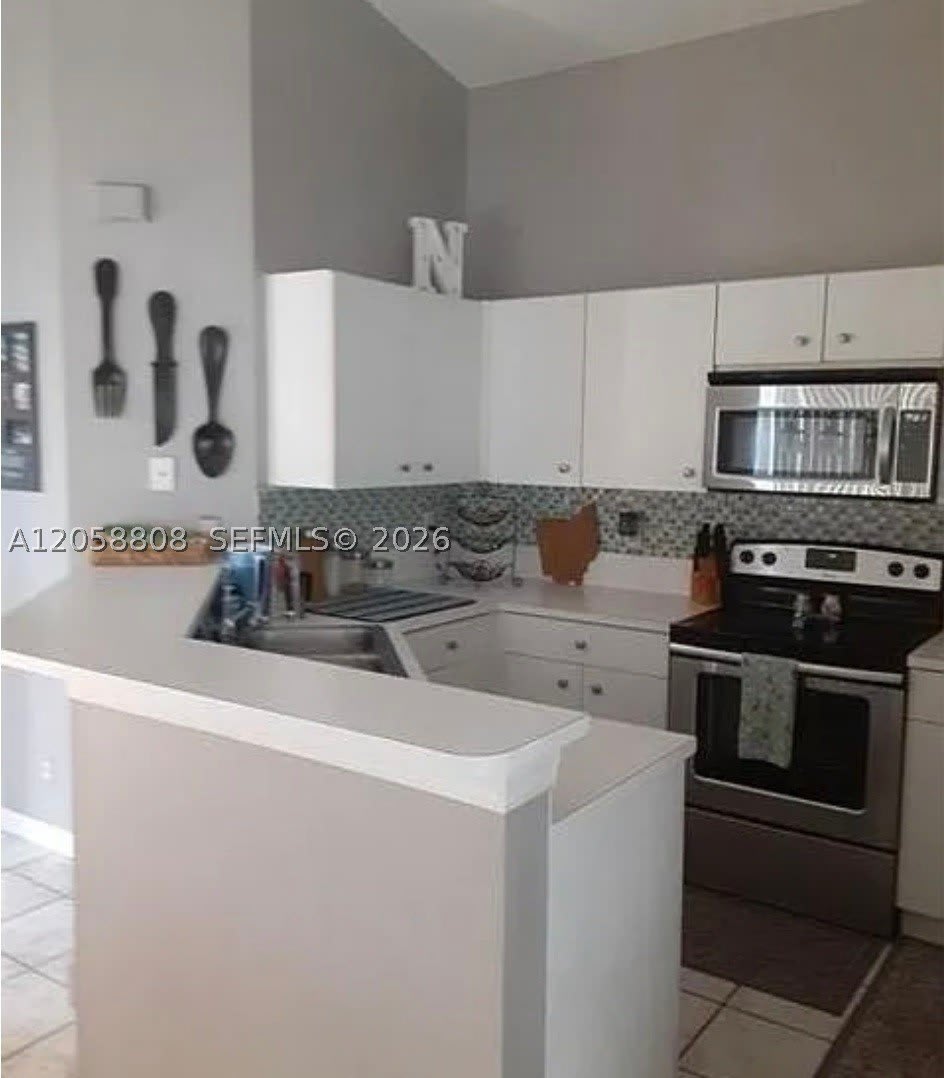 1218 Canary Island Dr – photo 4