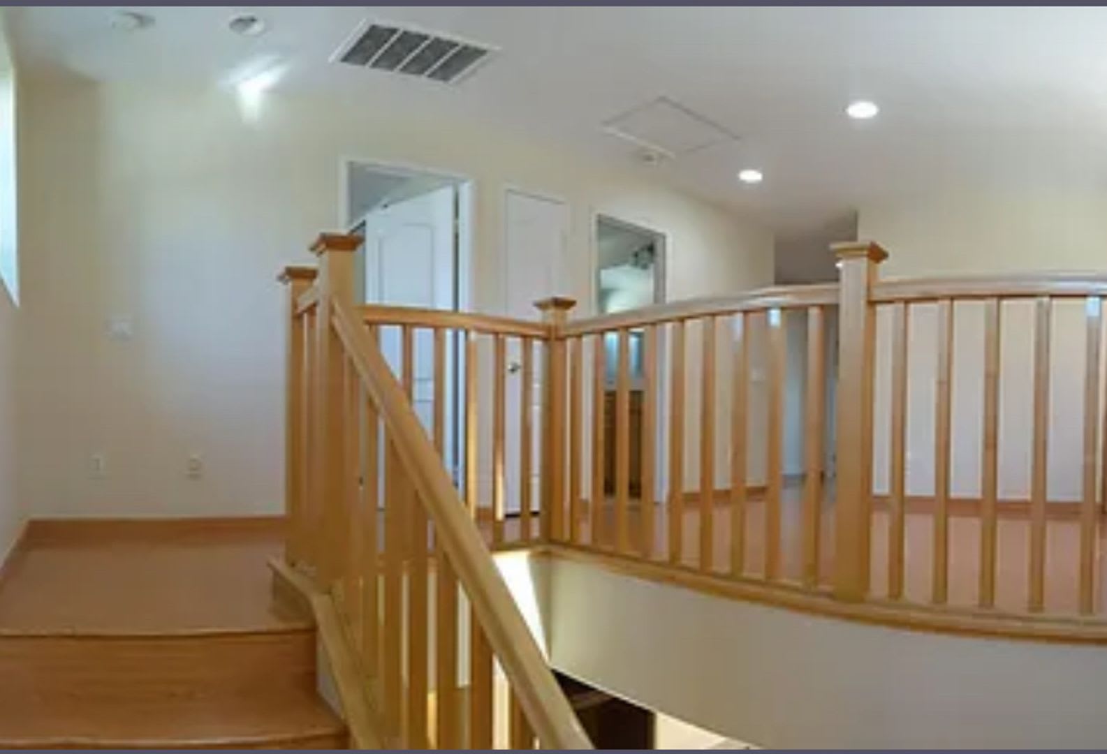 Spacious 4 Bedroom With Downstairs Bedroom Full Bath And Ev Charger Water Landscaping Included – photo 3