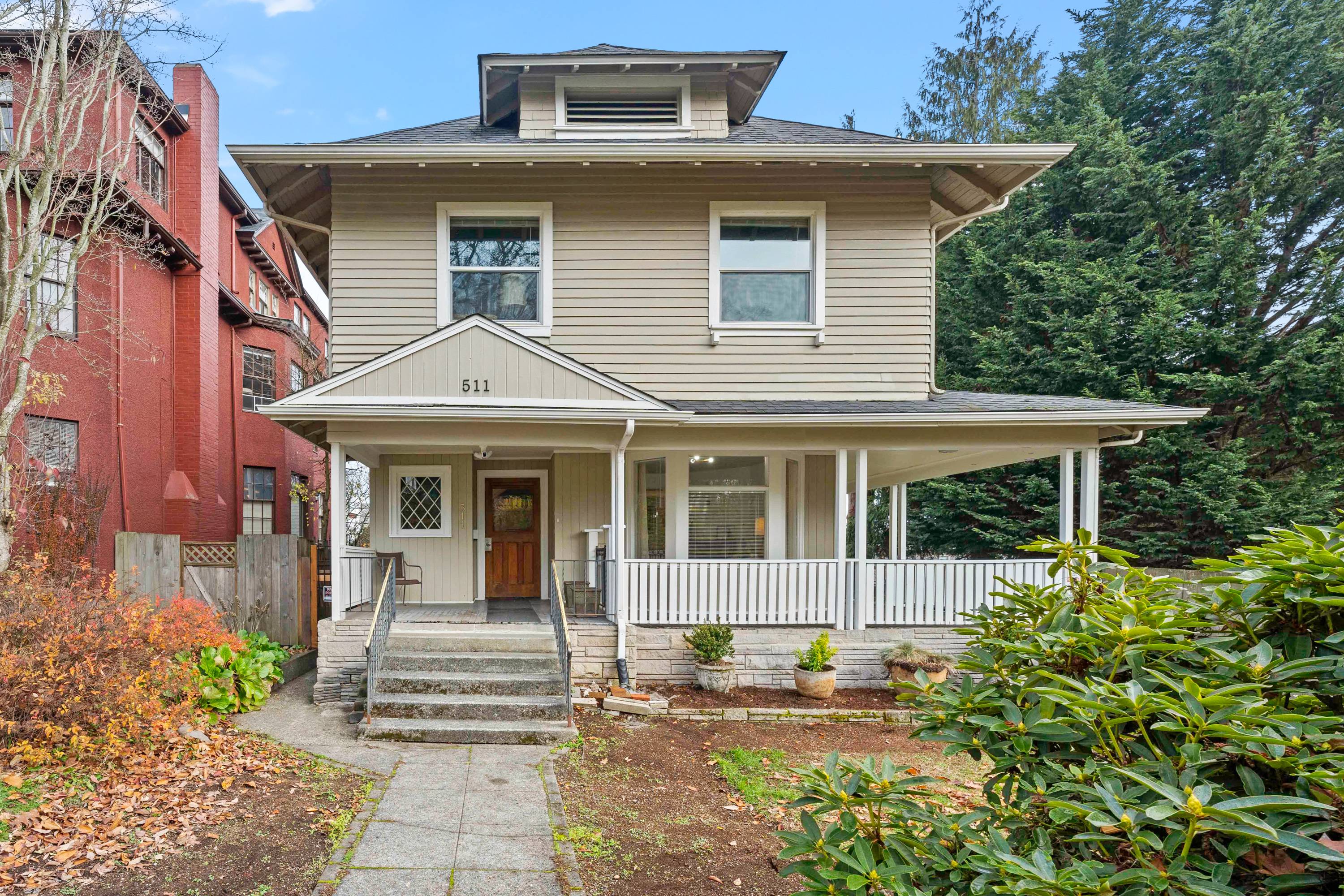 511 South G St. – photo 2