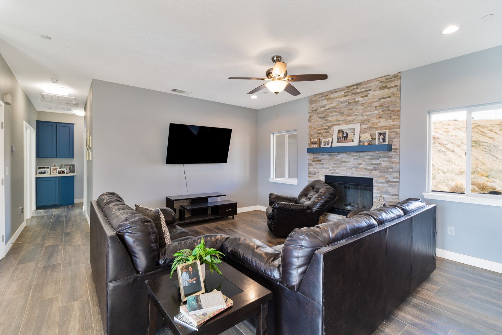 Beautiful 4 Bed 3 Bathroom – photo 3