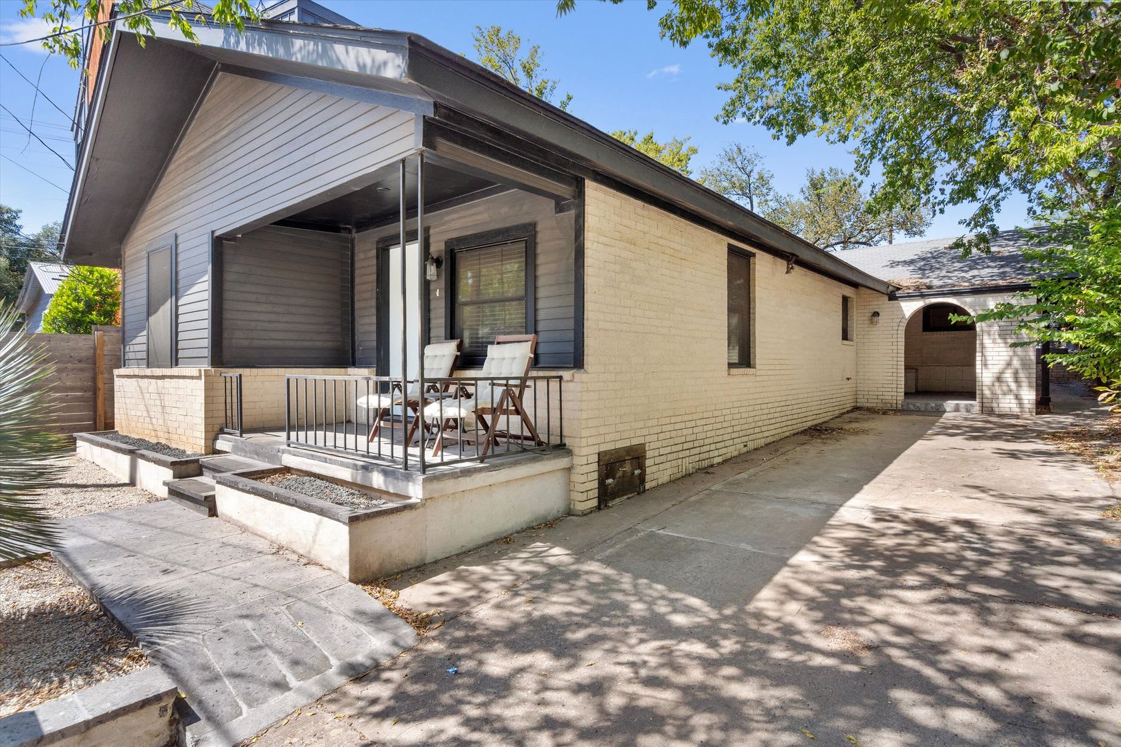 Great 3-Bedroom Home in East Austin – photo 3