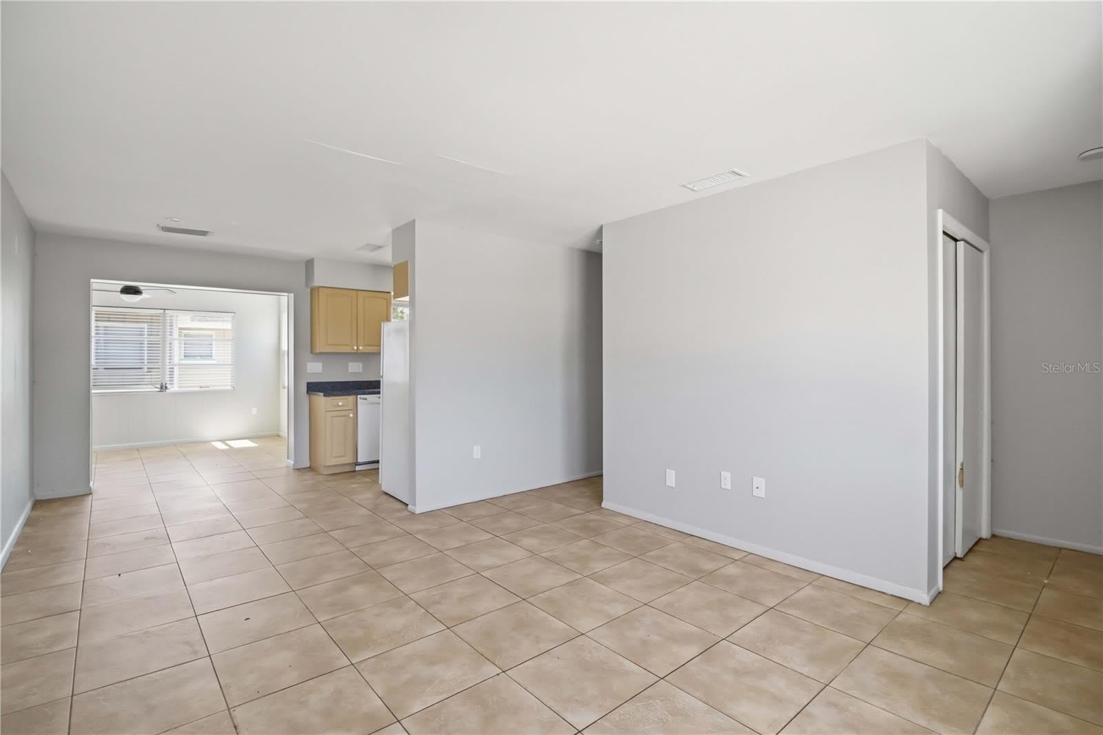 304 LANTANA Avenue – photo 5