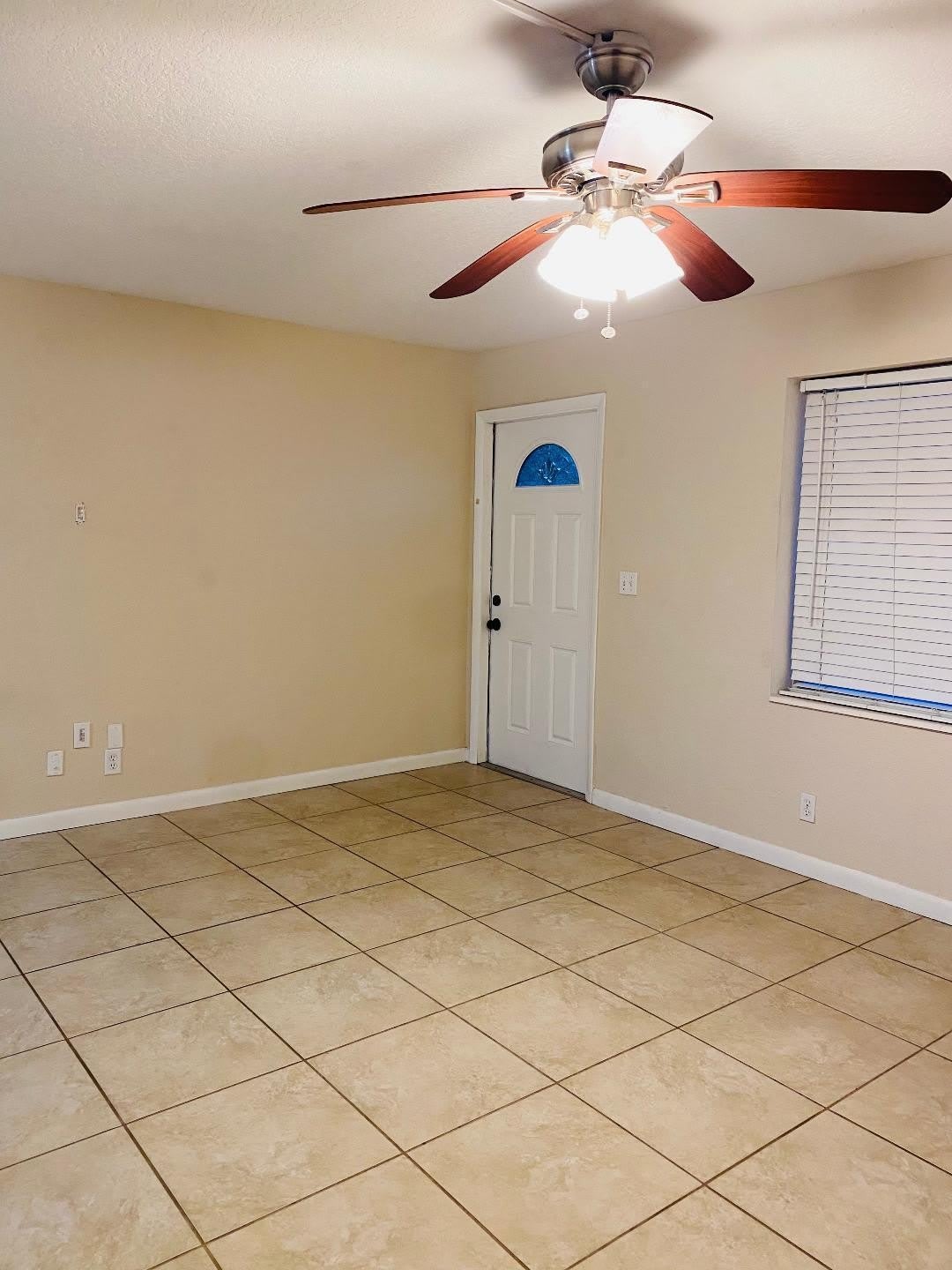 124 Yacht Club Drive – photo 3