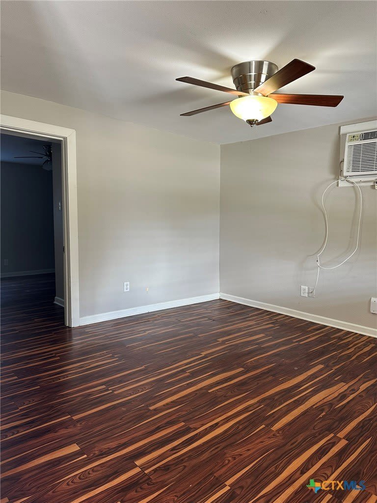 1704 Avondale Street – photo 5
