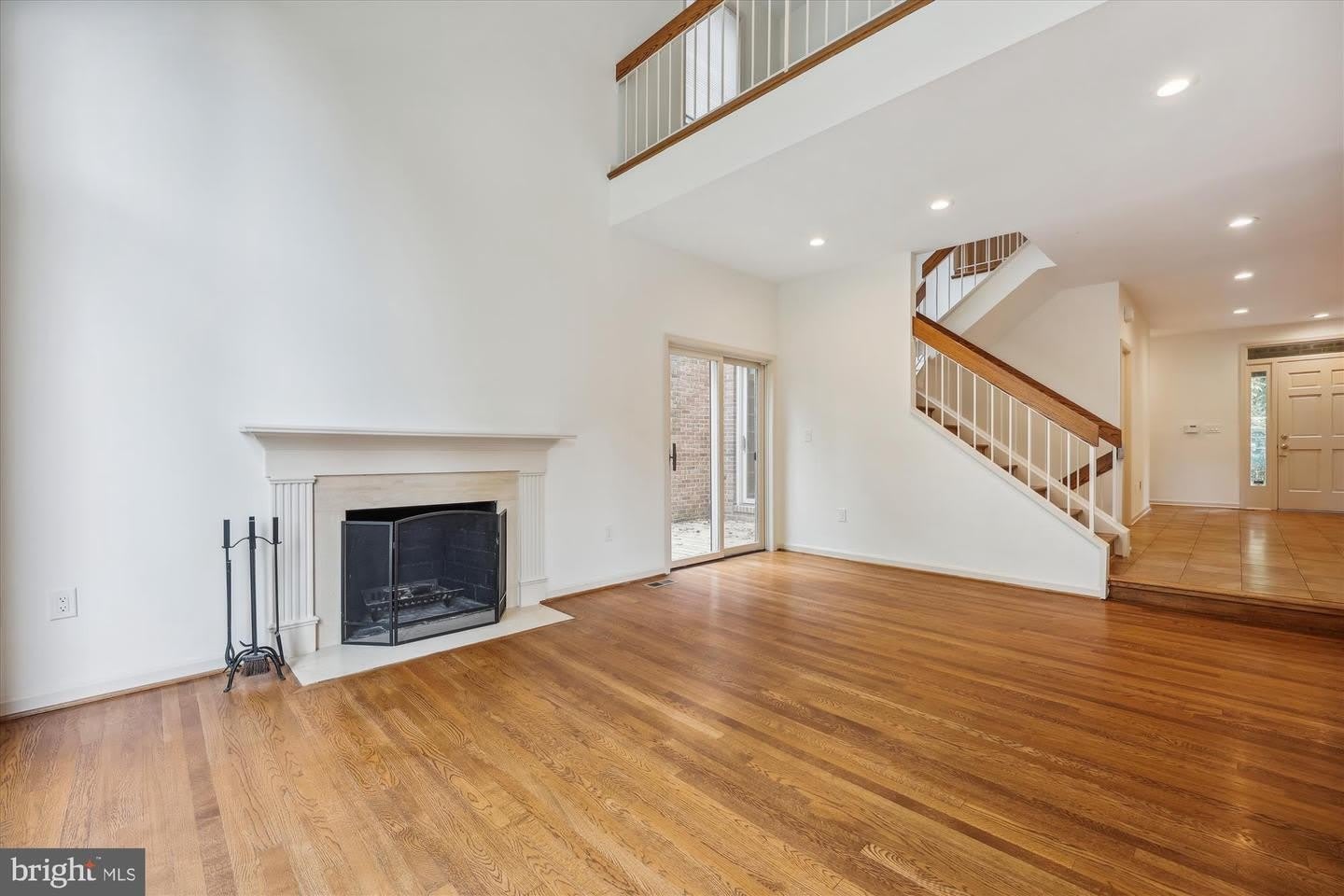 6 GOLDLEAF CT – photo 3