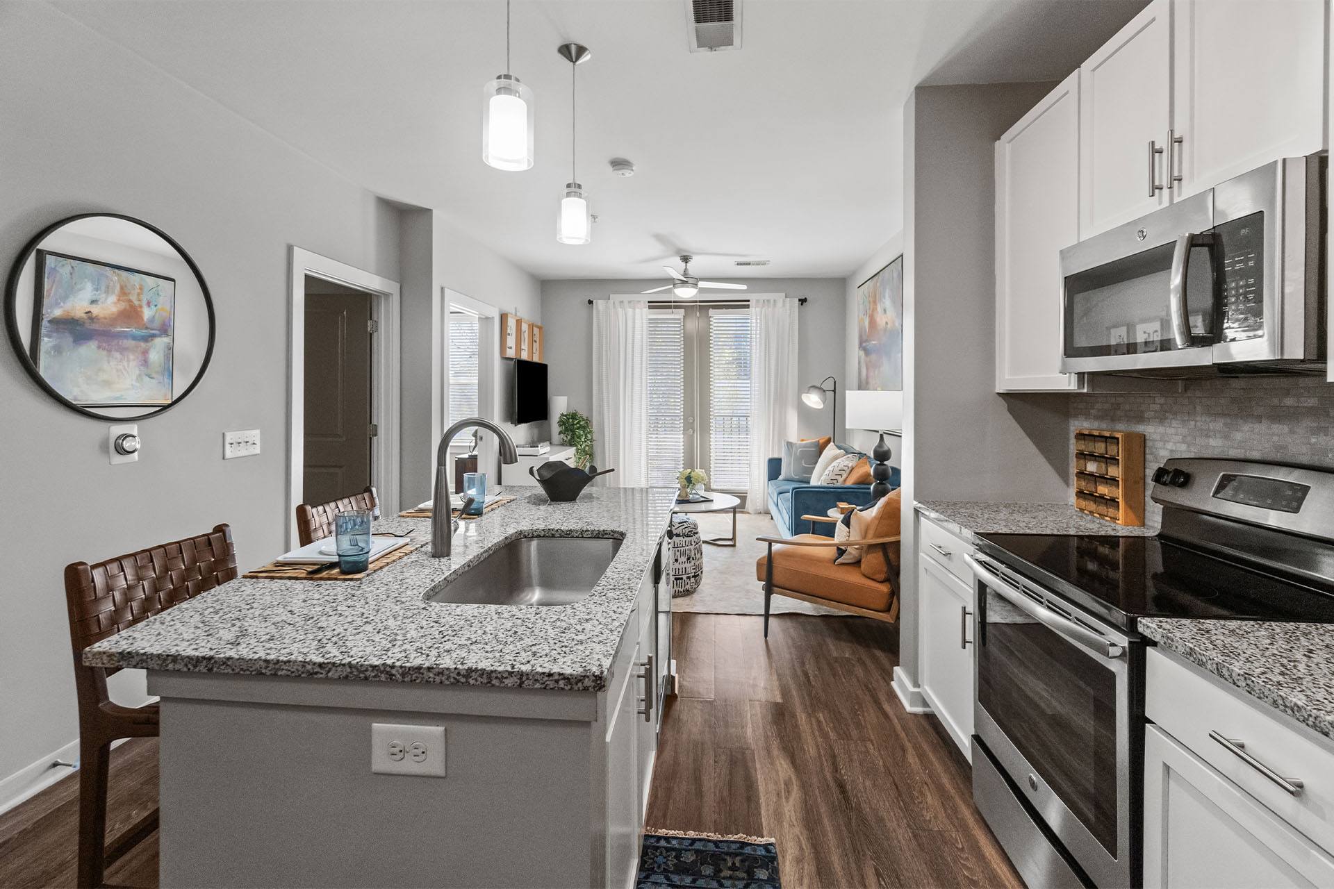 1010 Dilworth Apartments – photo 2