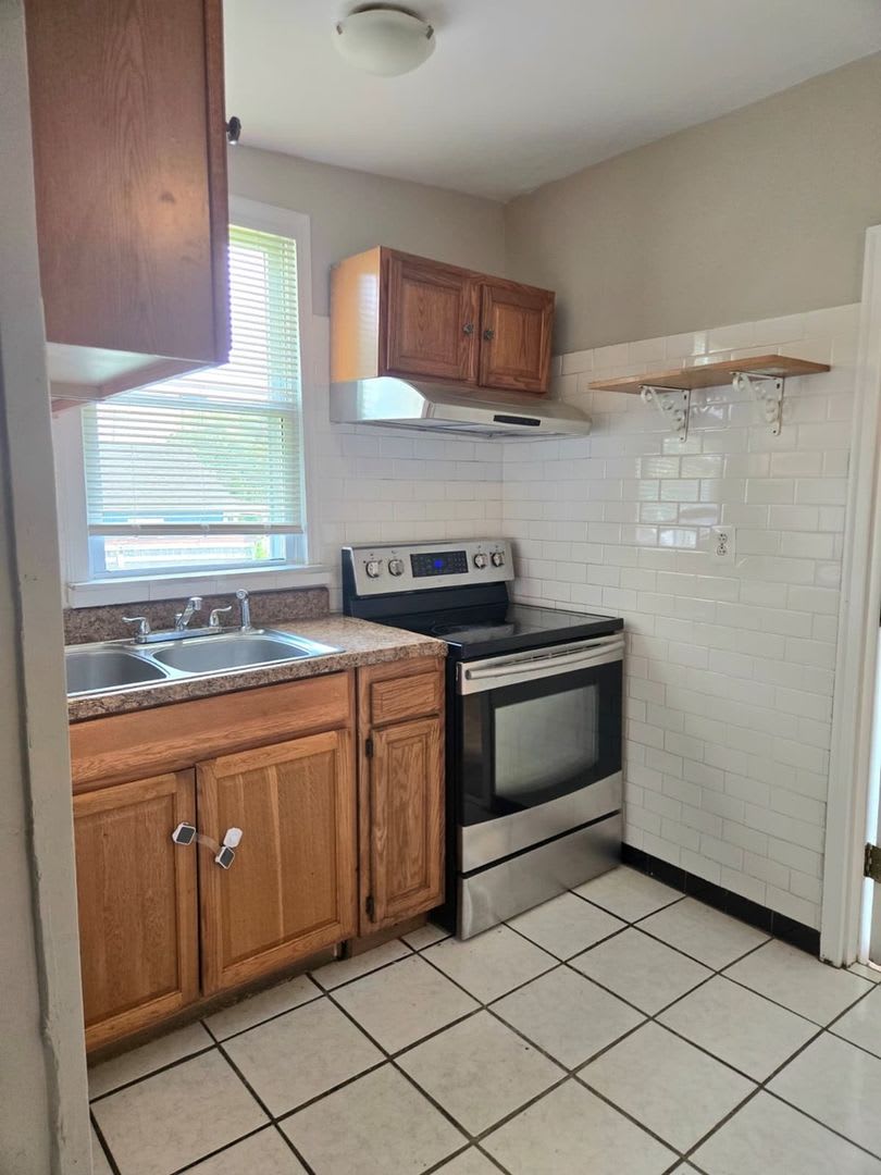 Charming 3BR House in Fairmount Heights – photo 2
