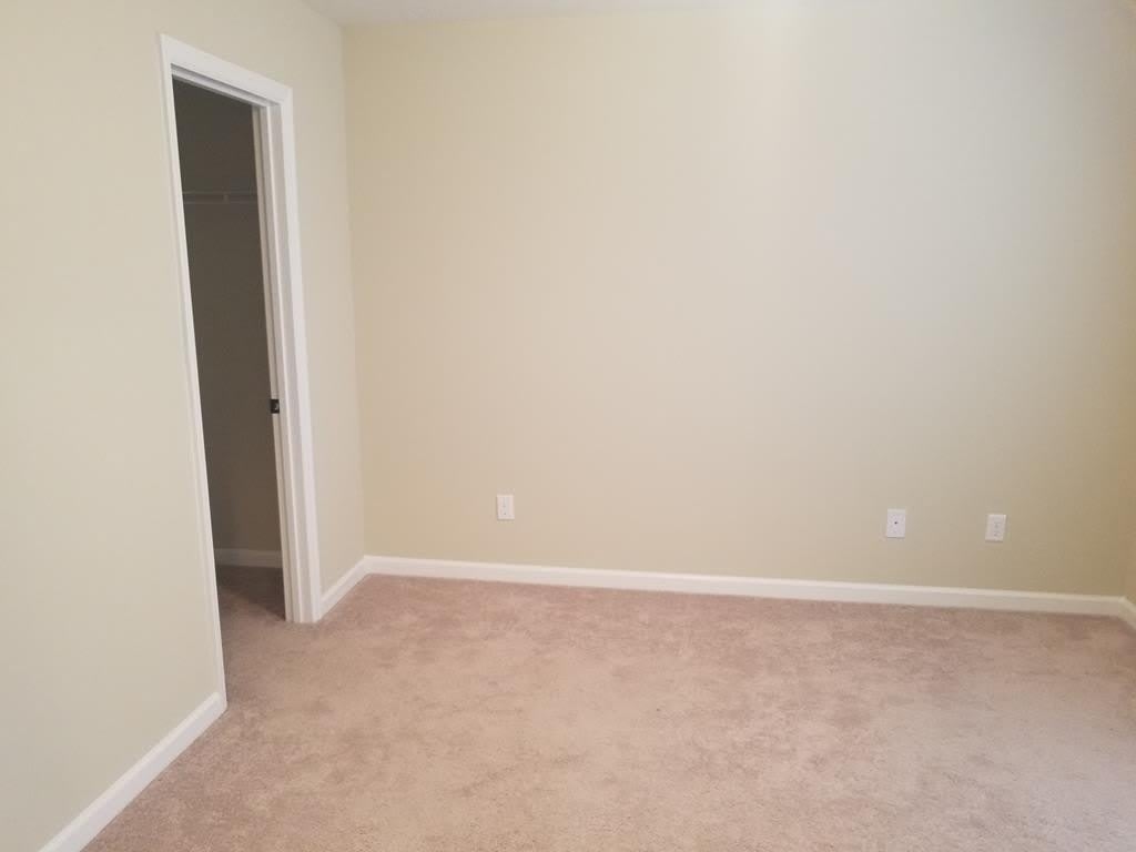 423 Tarsel Court – photo 4
