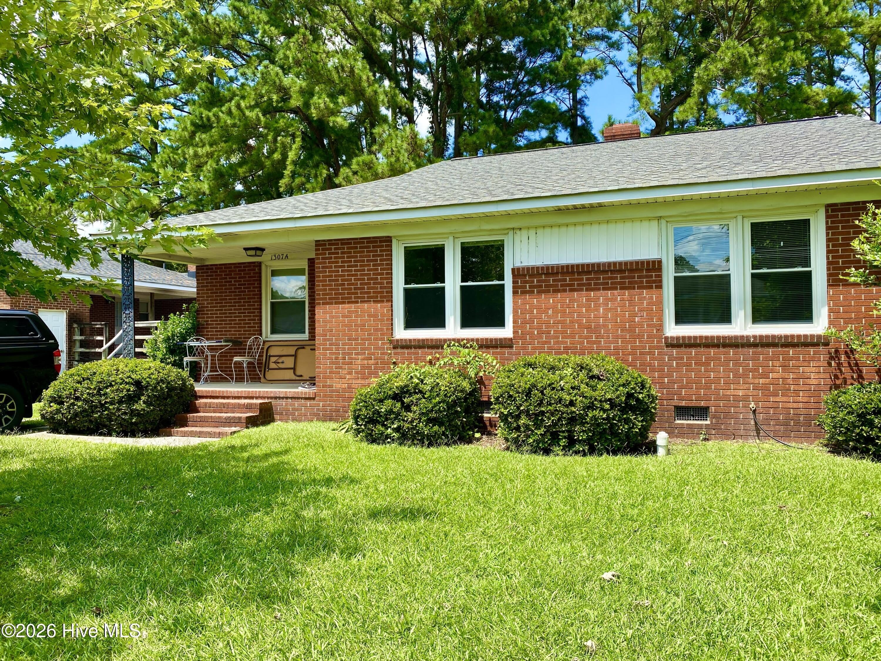 1307 Willow Street – photo 1