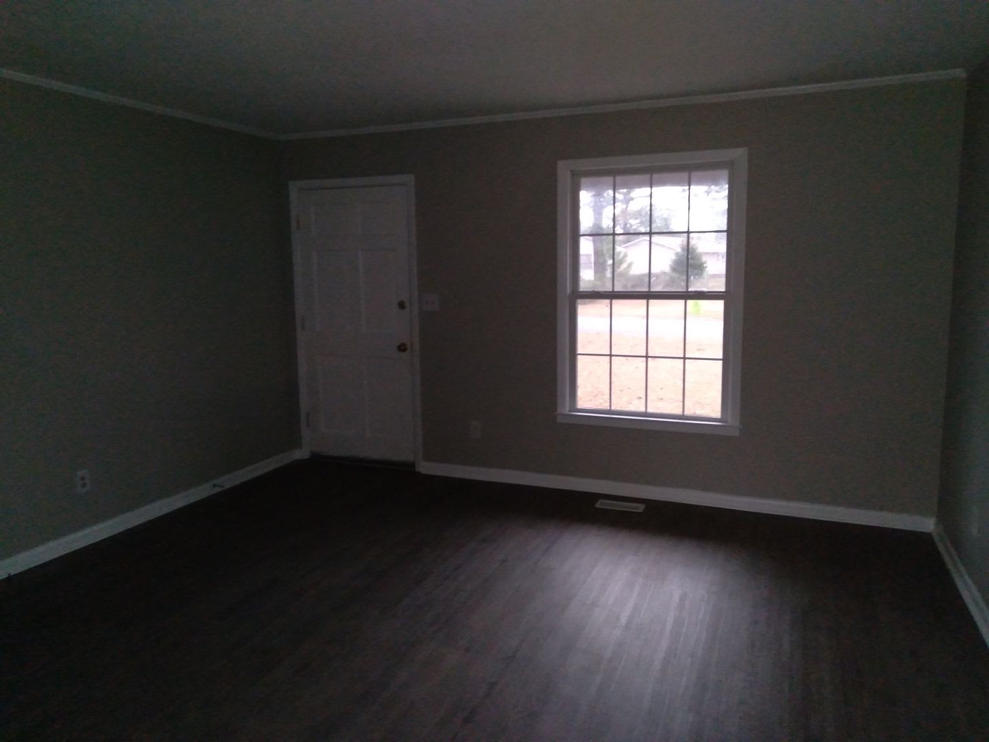 3 Bedroom, 1.5 bath house with one car garage – photo 3