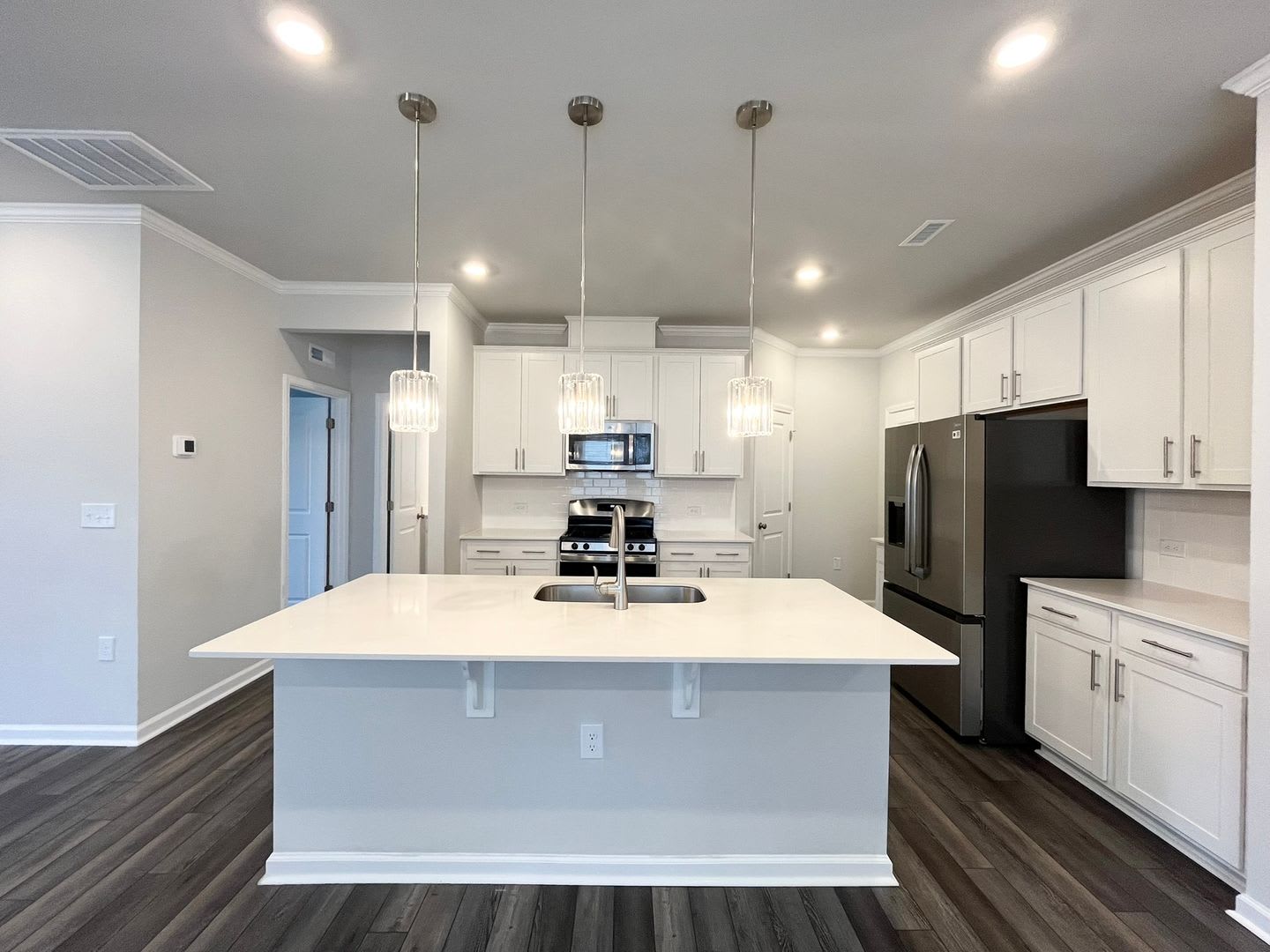 Newly Built 4BD, 3.5BA Zebulon Home with a First Floor Bedroom and Screened Patio in an HOA Community – photo 4