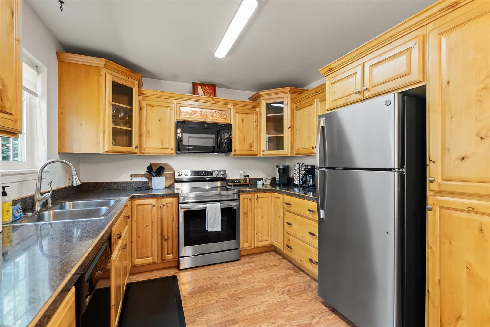 Glacier Chalet Cozy Columbia Falls Retreat Near Glacier National Park – photo 2