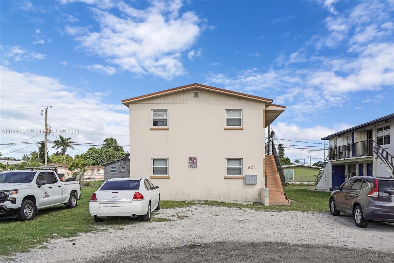 628 SW 4th Street – photo 3