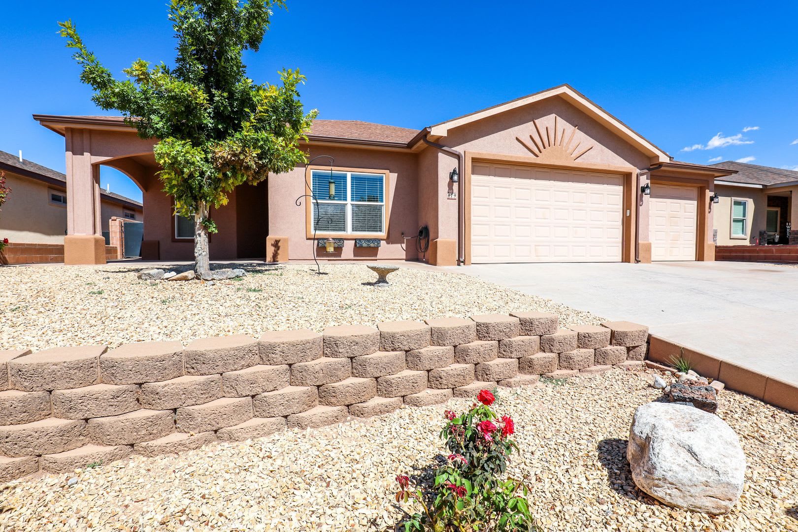 Beautiful 4 bedroom 2 bathroom – photo 2