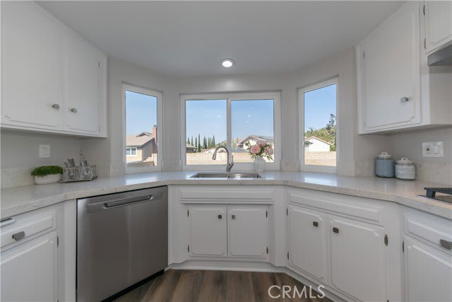 980 South Loyola Drive – photo 4