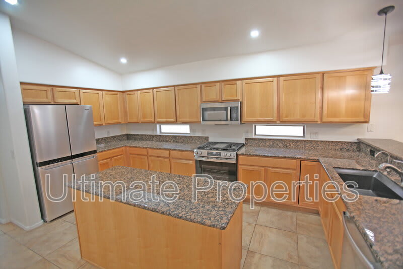 15313 N 104th Way – photo 3