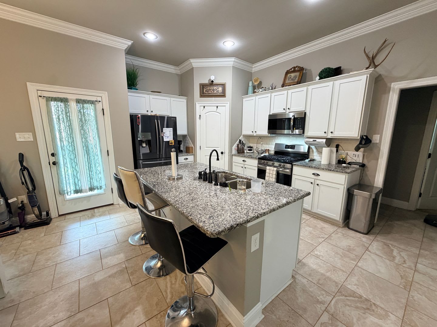 300 Off The First Month Rent Minutes To Barksdale Air Force Base – photo 3