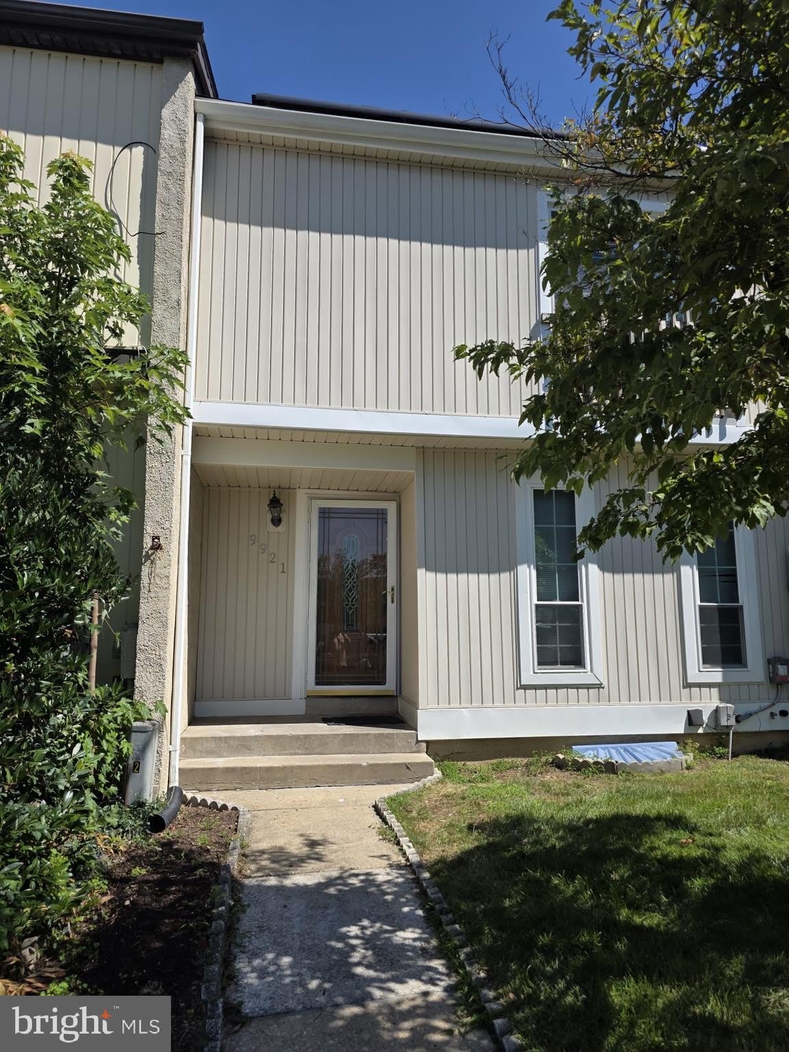 9921 VALLEY PARK Drive – photo 1