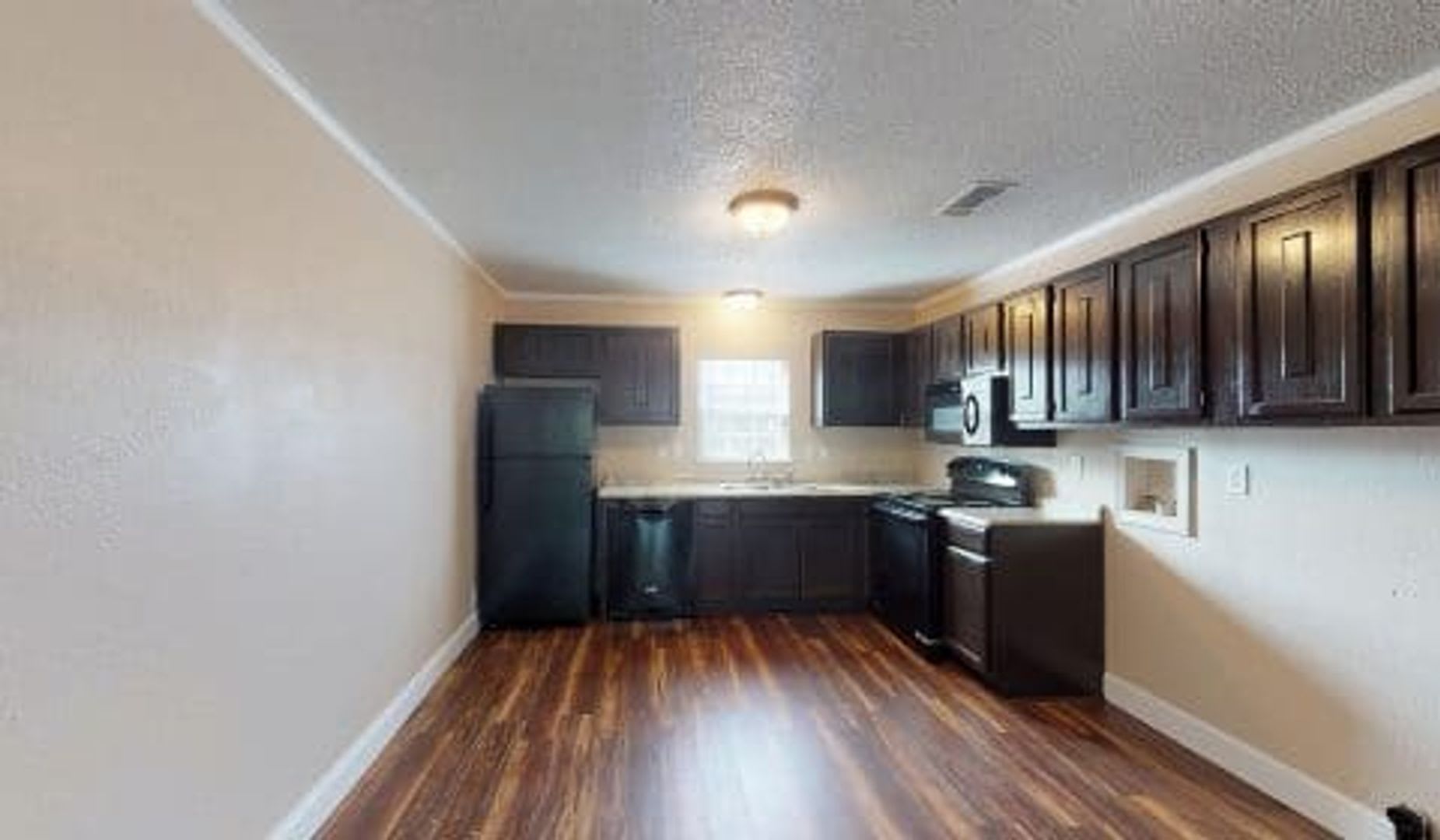 Buffalo Luxury Living – photo 3