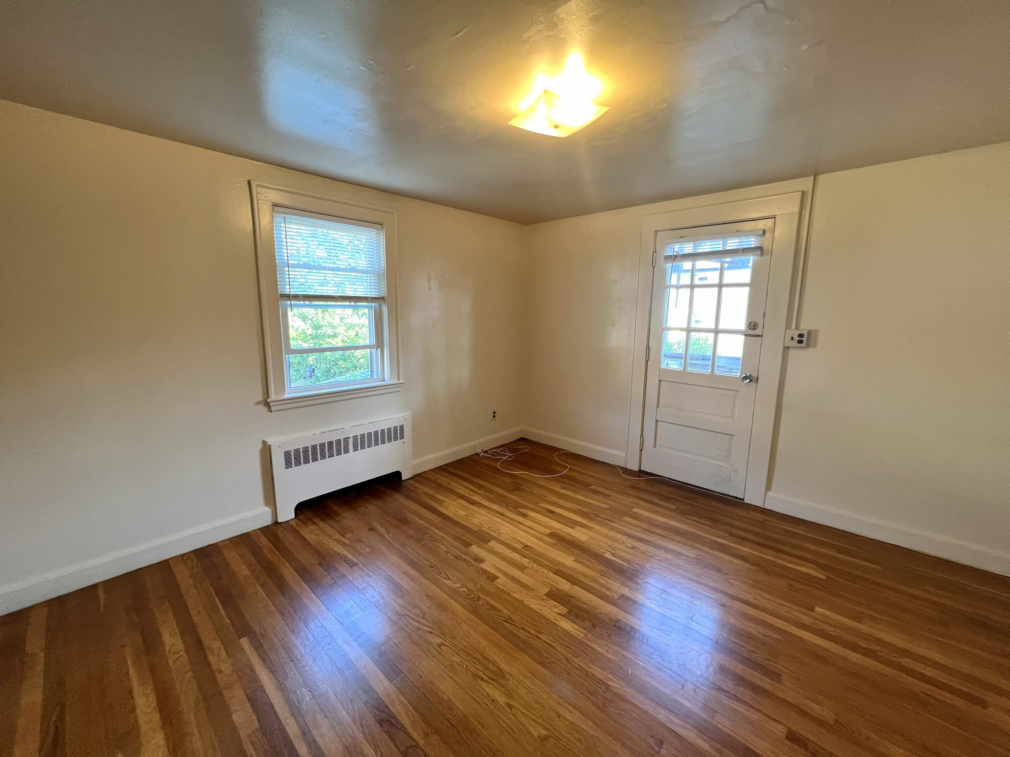 81 Fuller St – photo 3