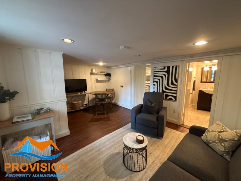 97 Cathedral Street B – photo 4