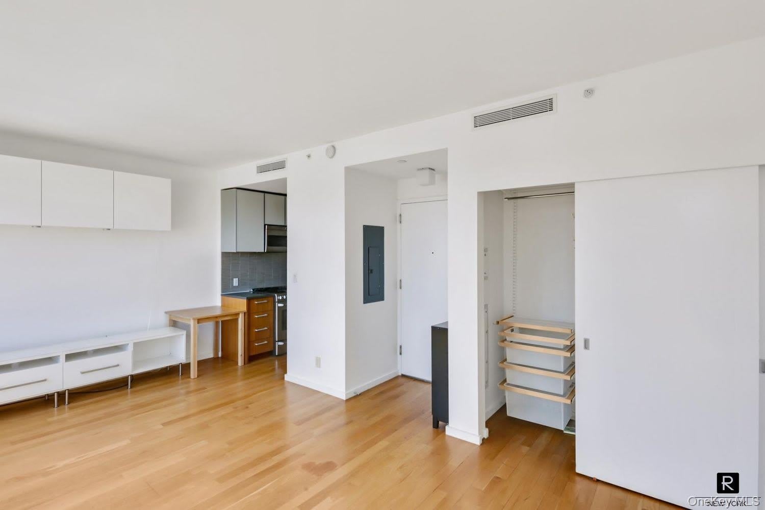 103 3rd Street – photo 4