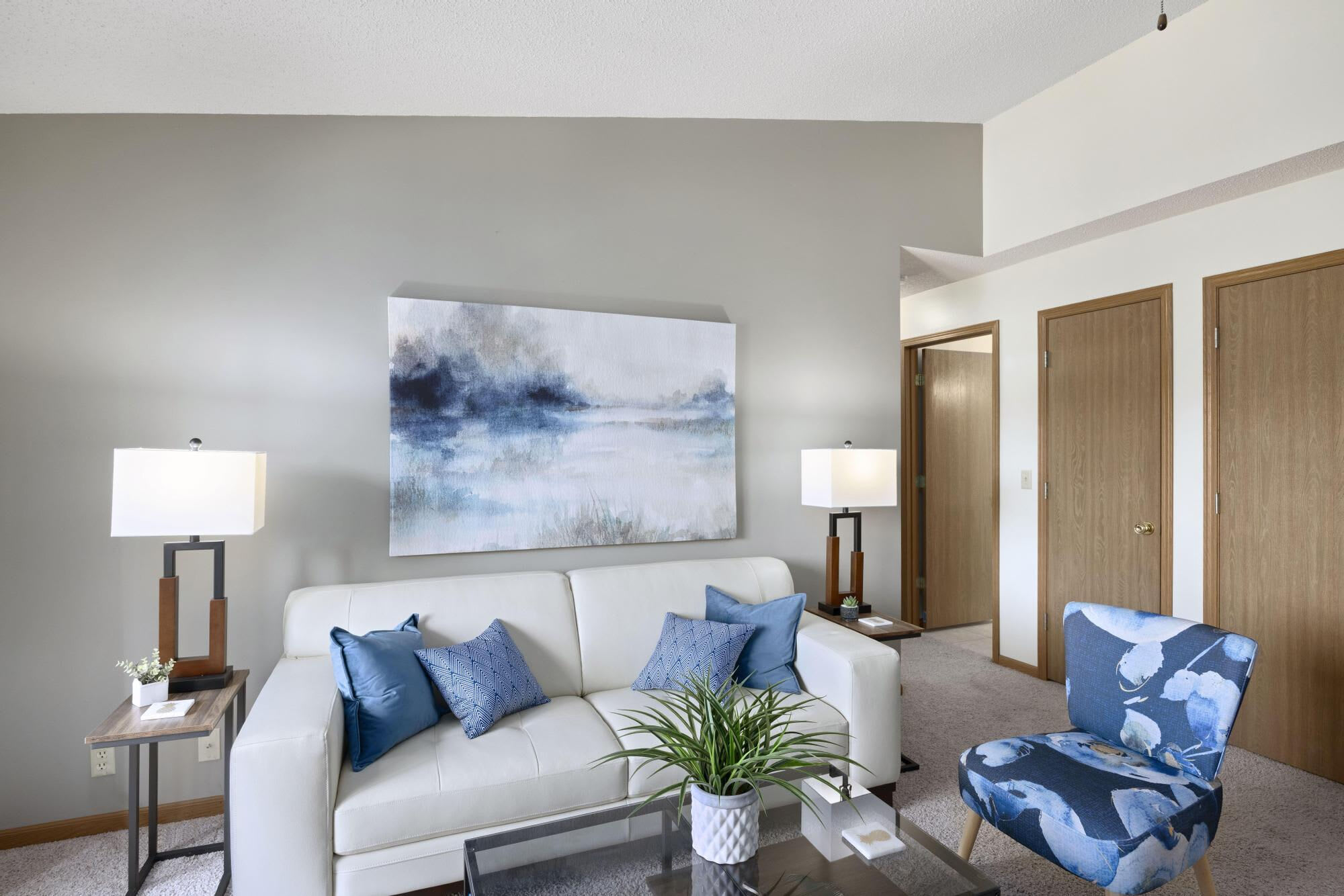 Cambridge Square Apartments – photo 4