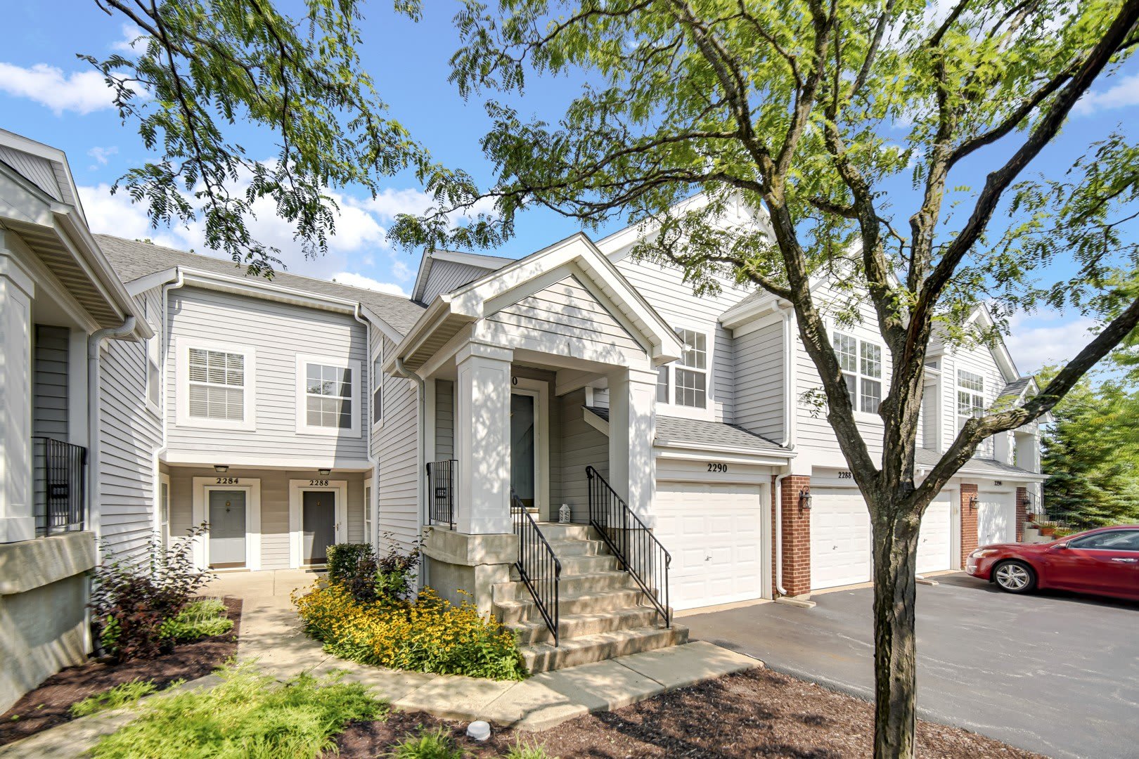 2290 Scott Lane – photo 3